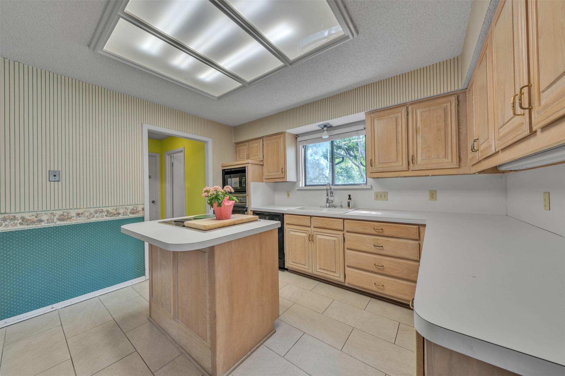 1200 Saint Andrews Court