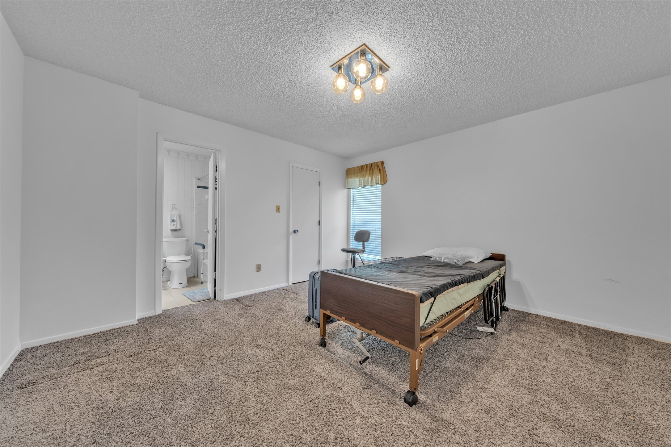 1200 Saint Andrews Court