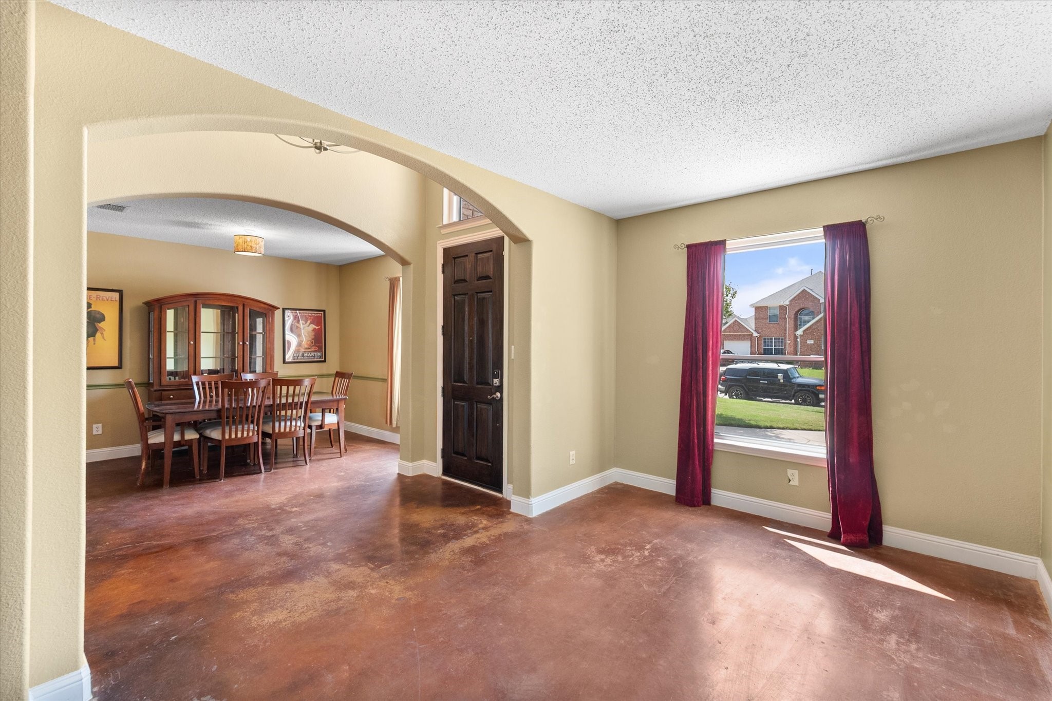 1305 Liverpool Lane