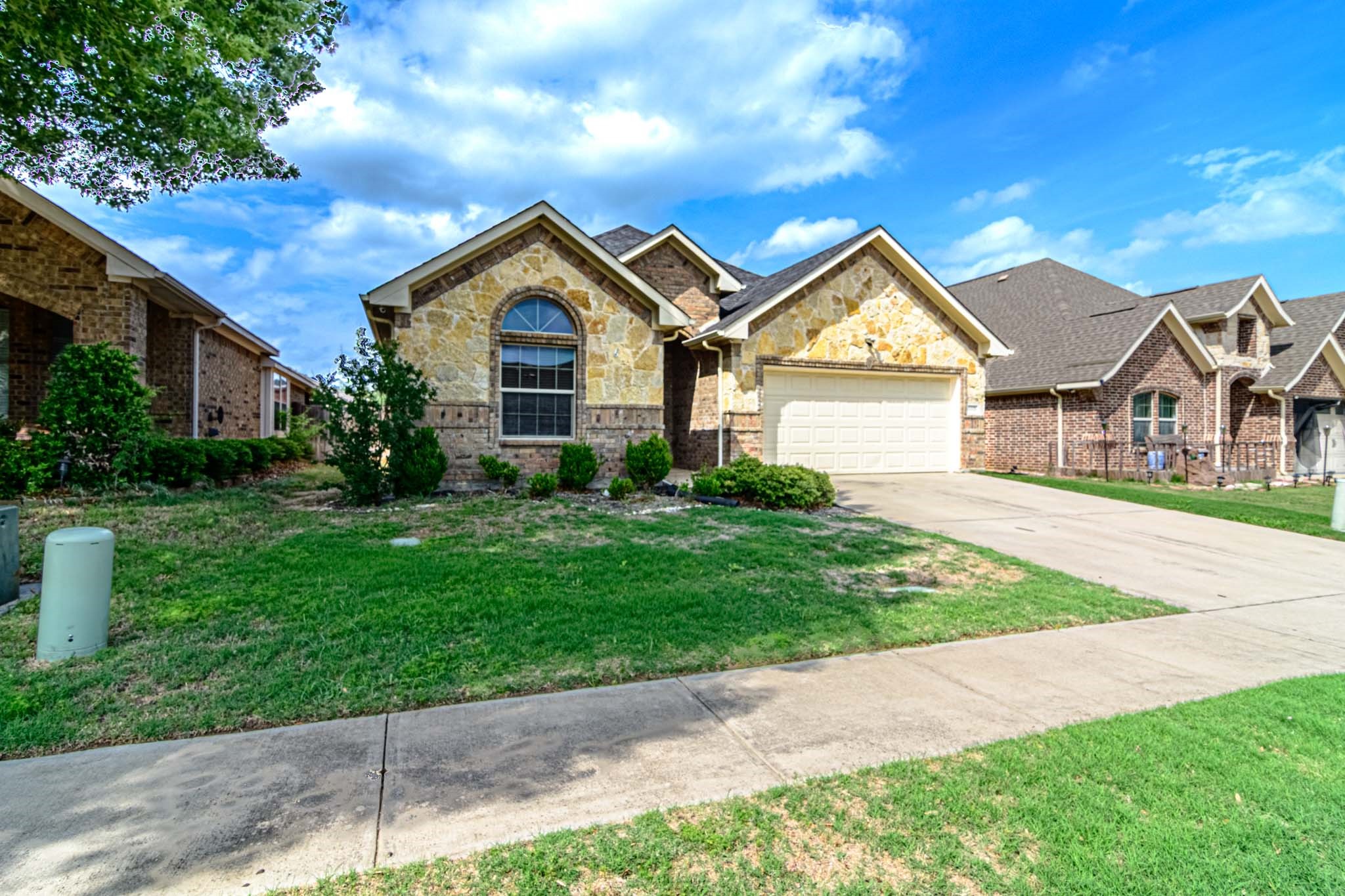 1225 Fallow Deer Drive