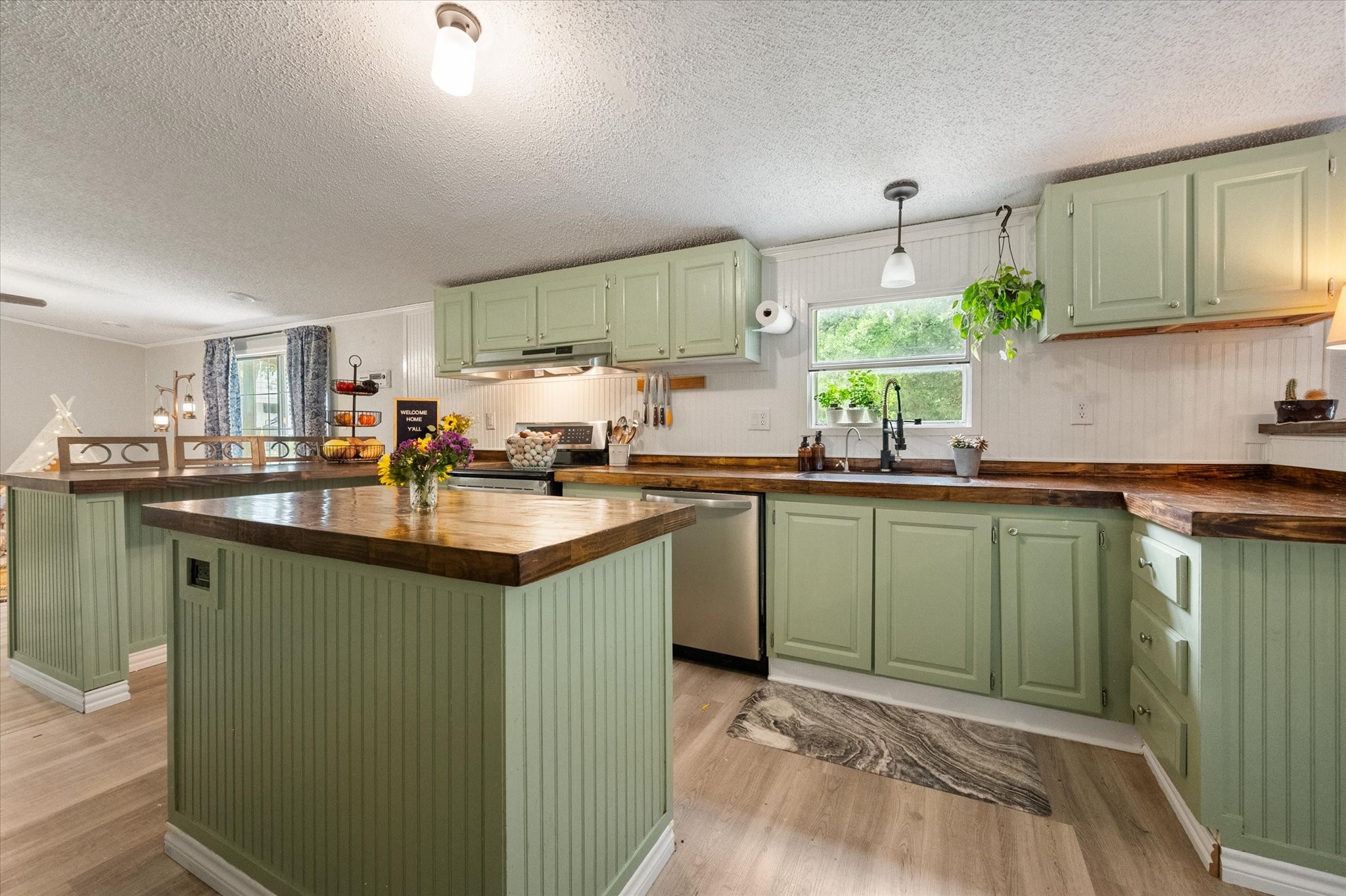 1849 County Road 429