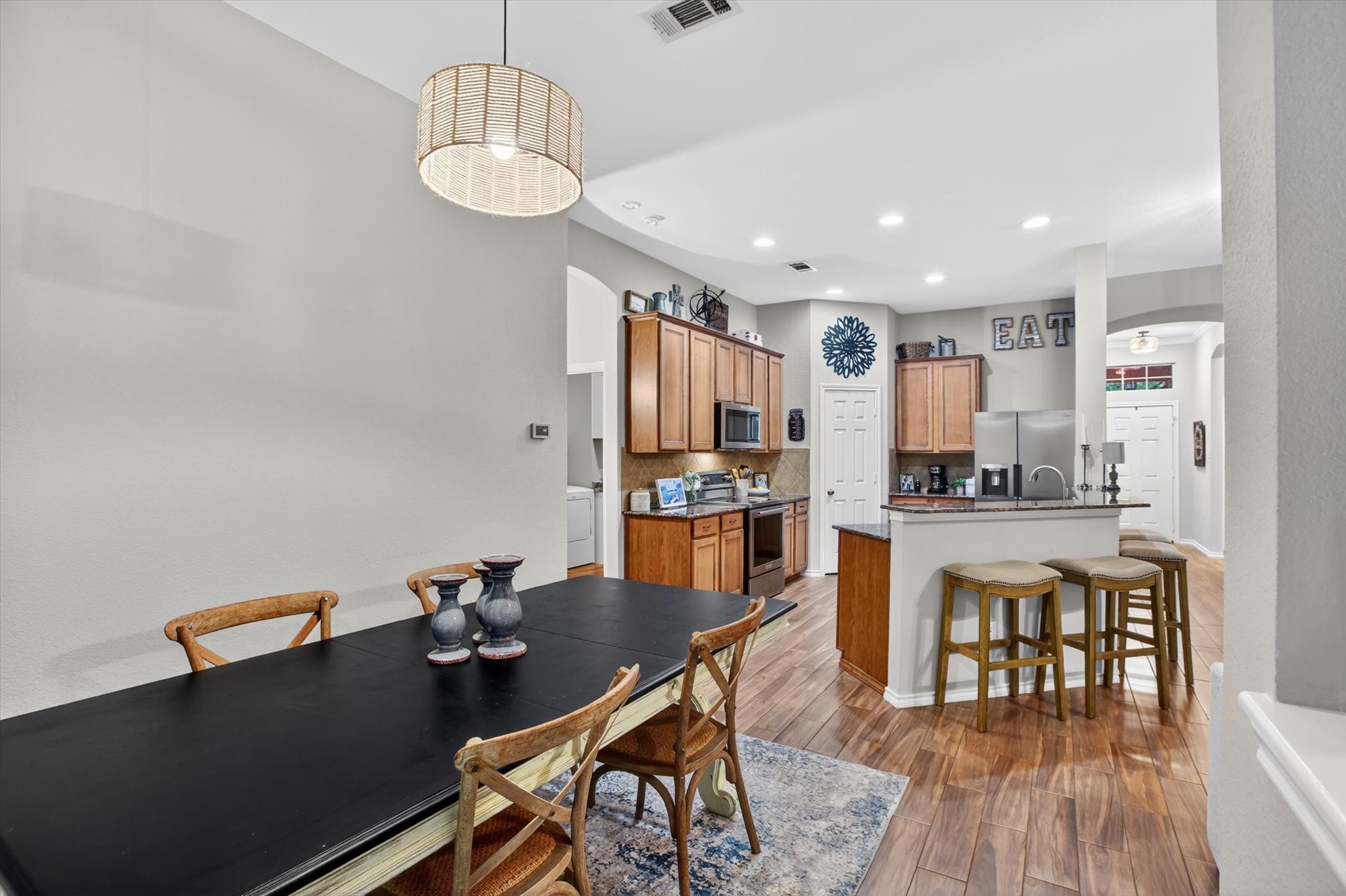 9122 Water Oak Drive