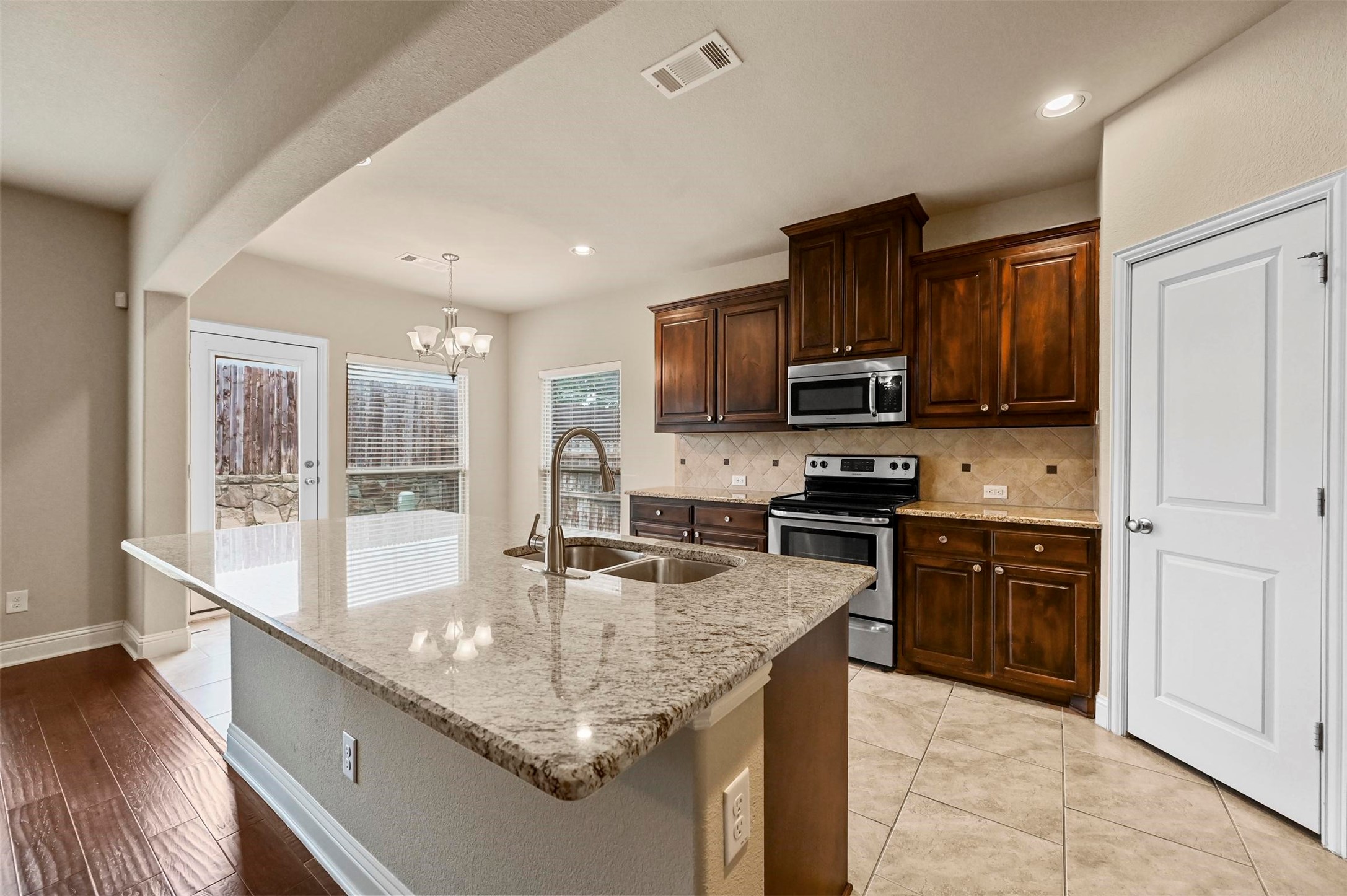 1506 Cowtown Drive