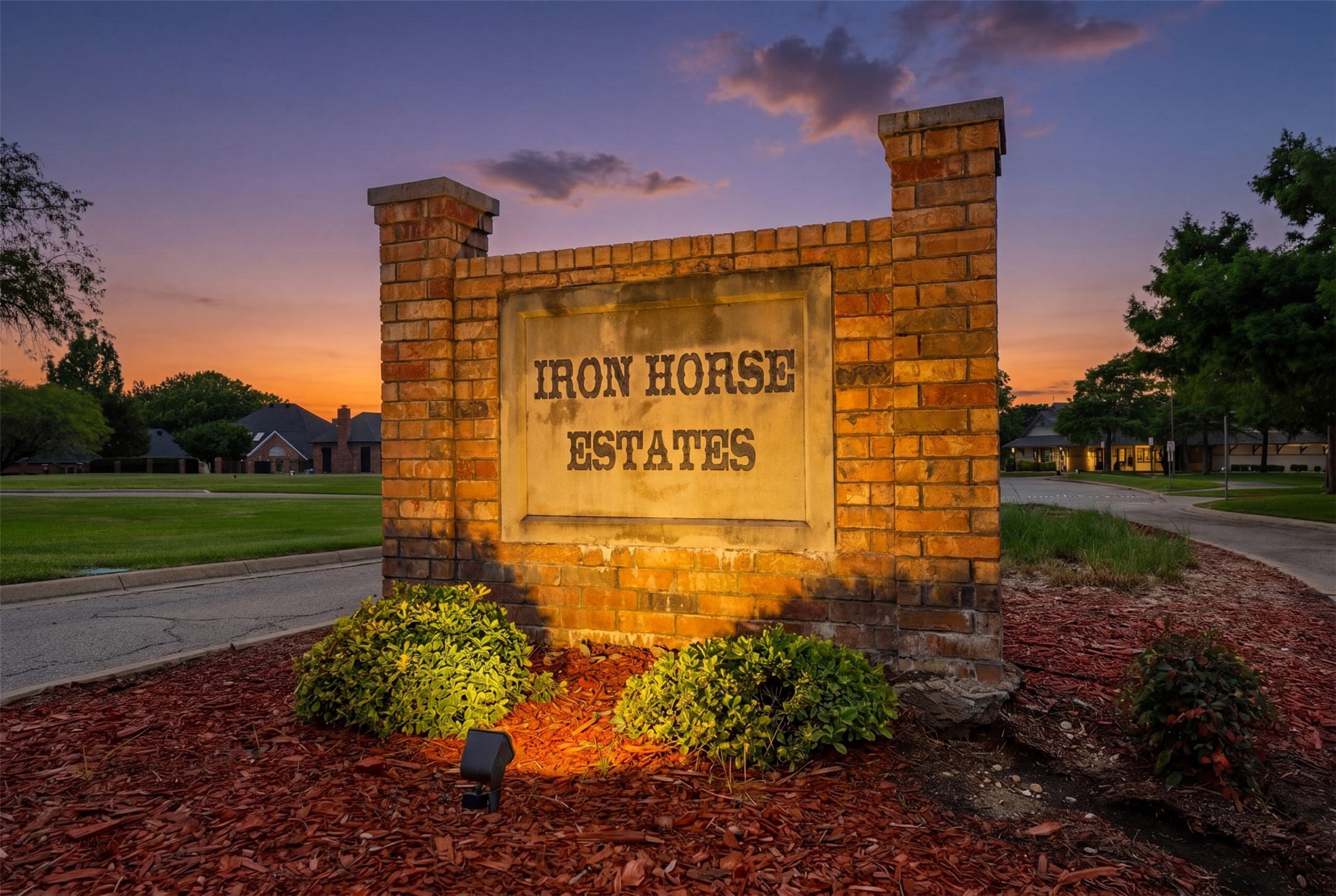 6205 Skylark Circle