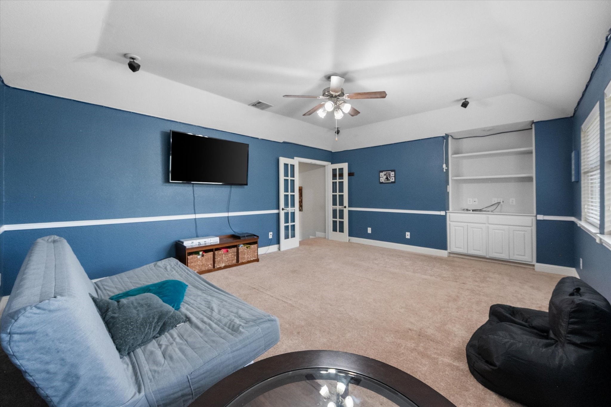 2647 Waterfront Drive