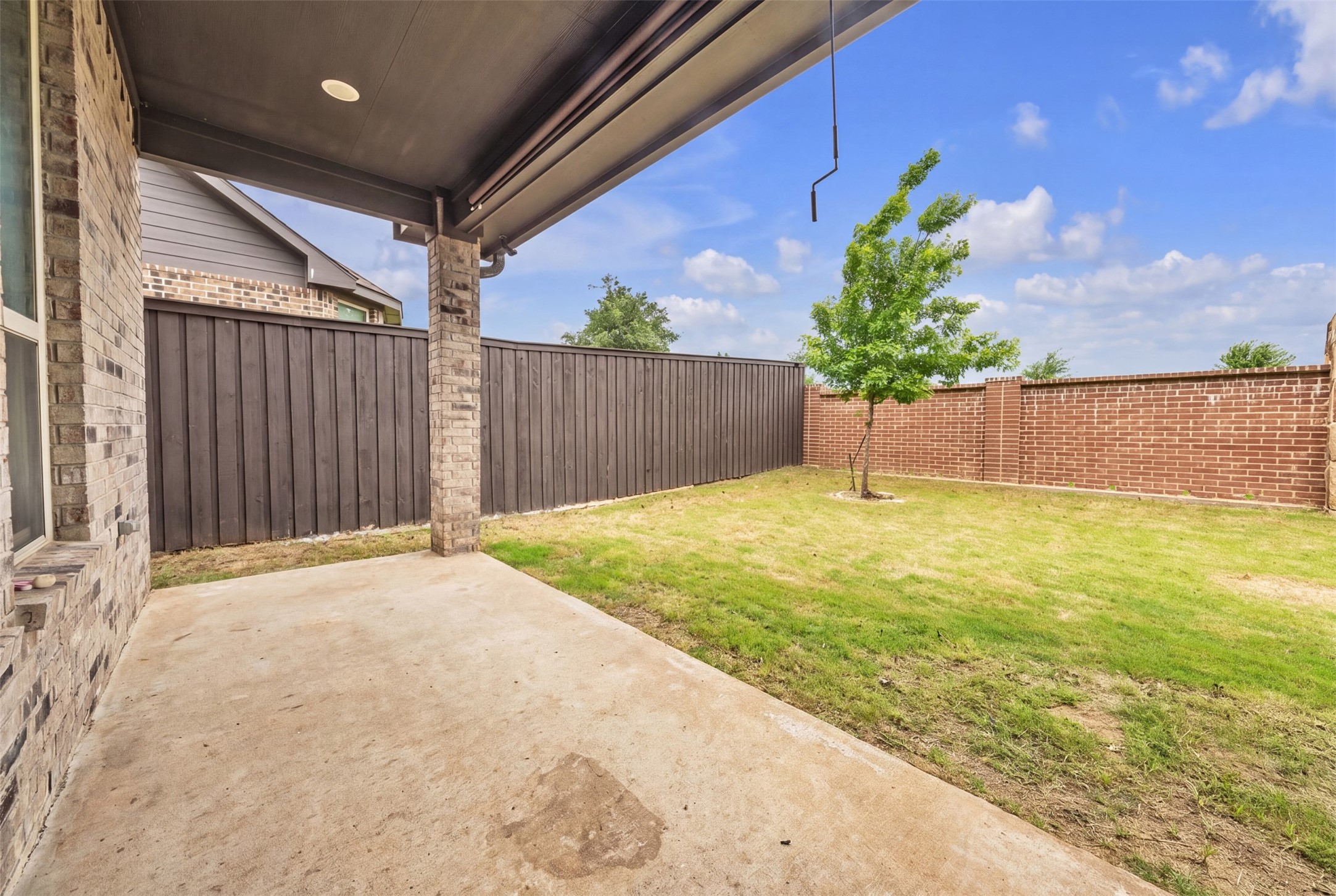 1802 Graham Way