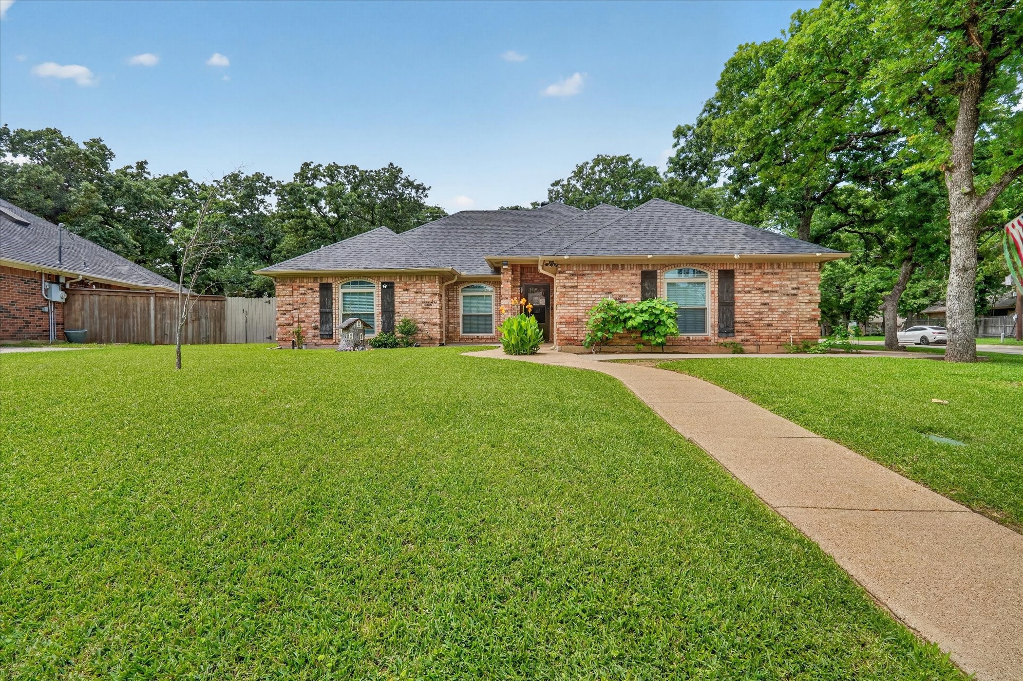 1000 Shady Hill Lane