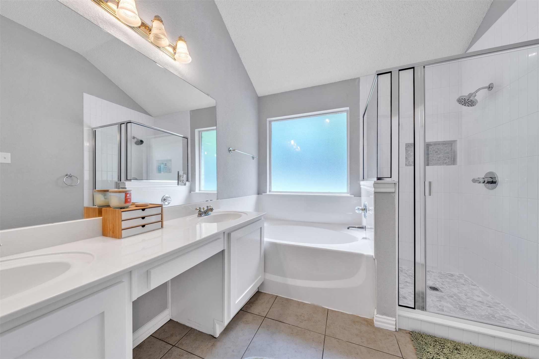 1618 Fern Drive