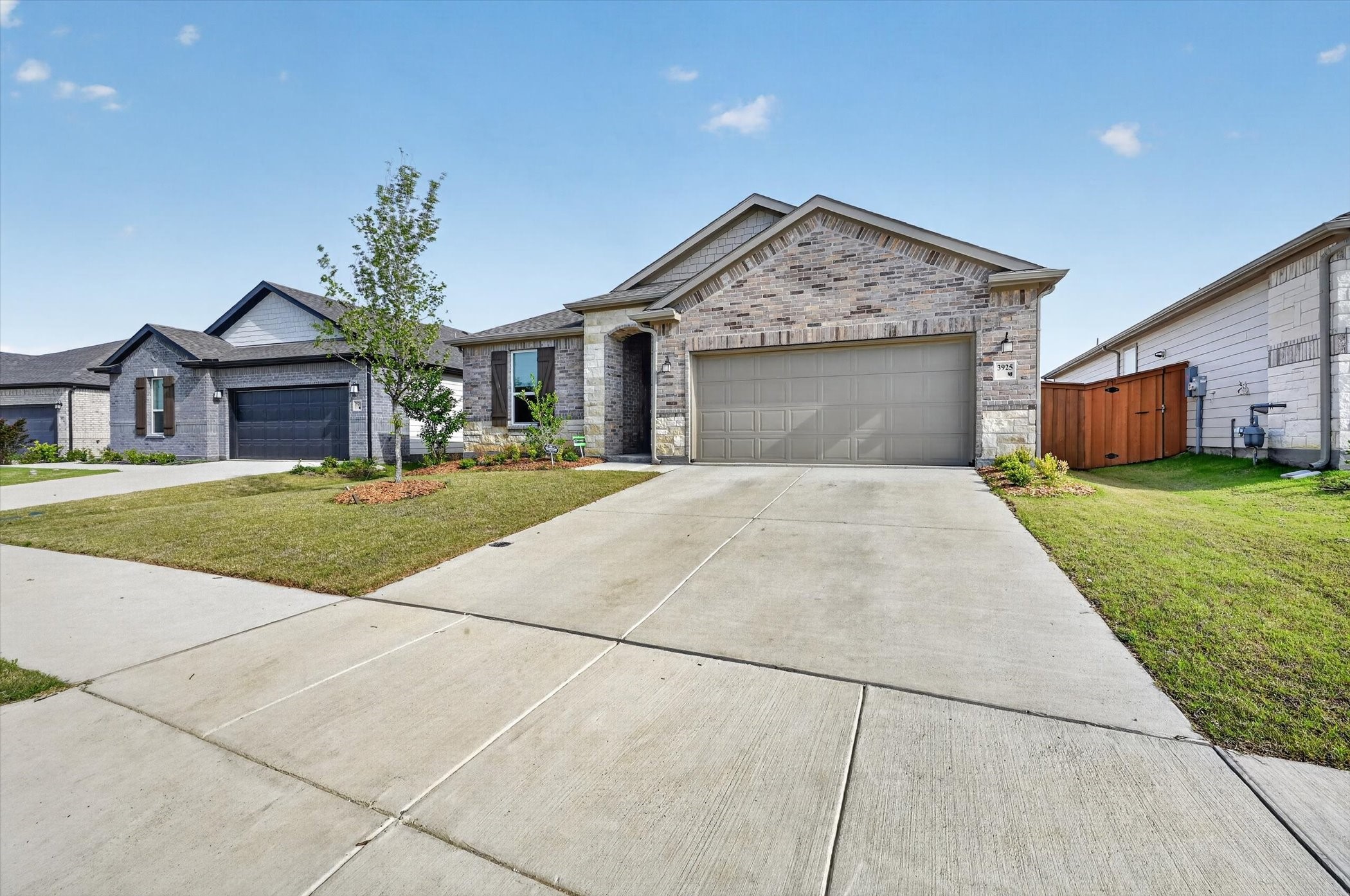 3925 Belleview Place