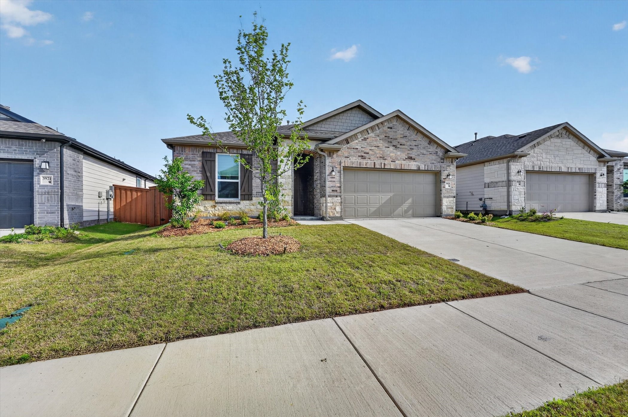 3925 Belleview Place