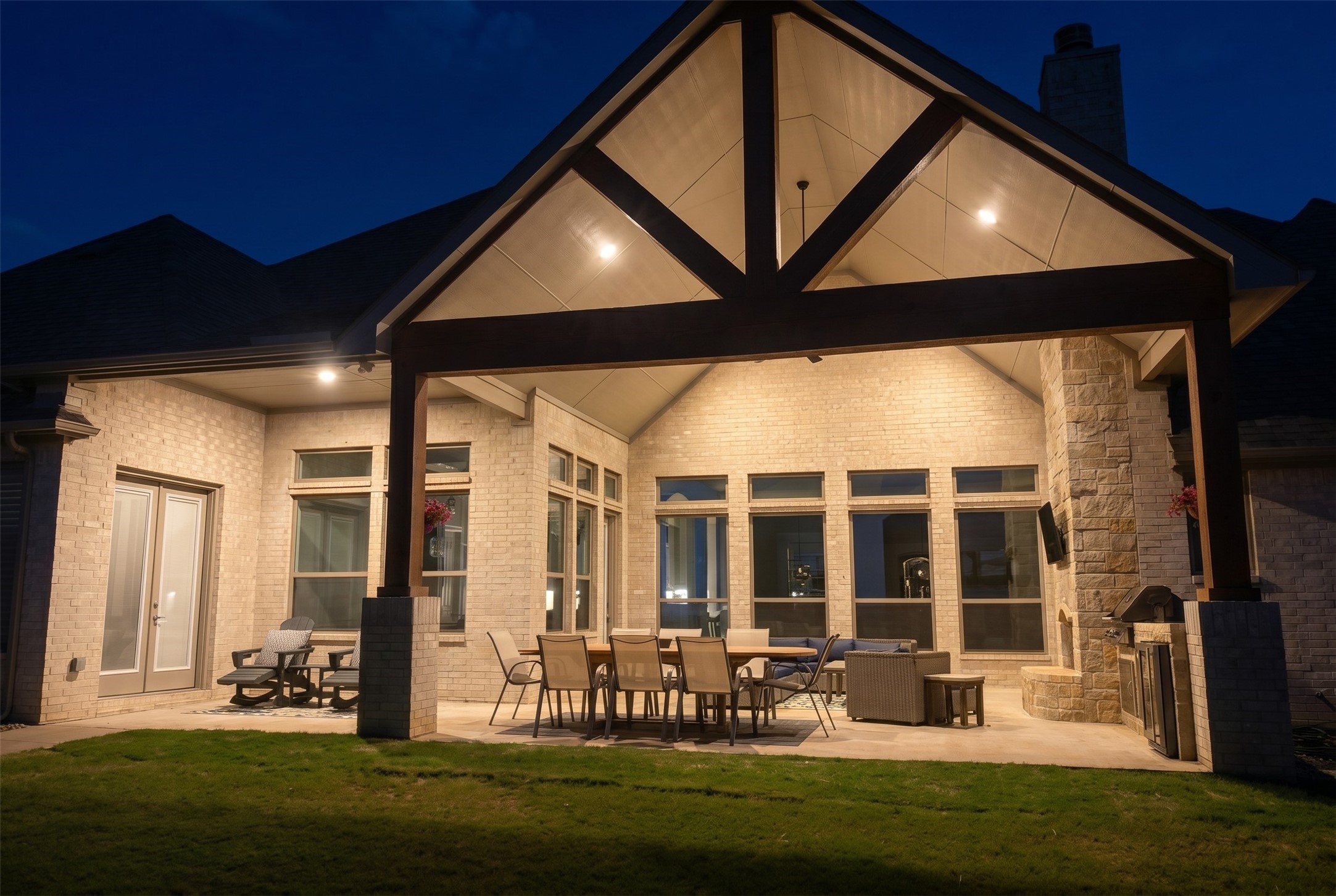 1060 Waters Edge Court