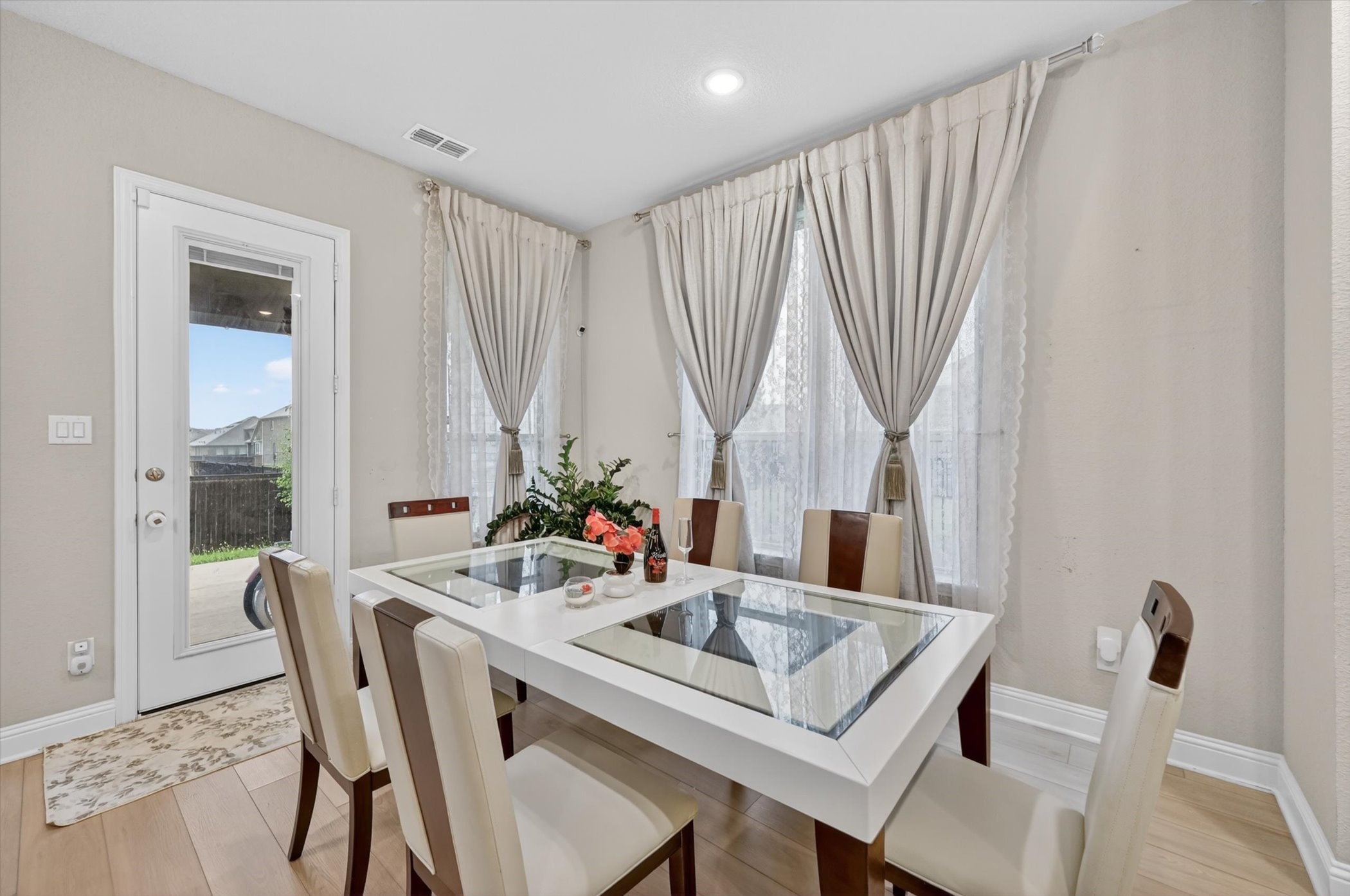 2814 Grand Lookout Lane