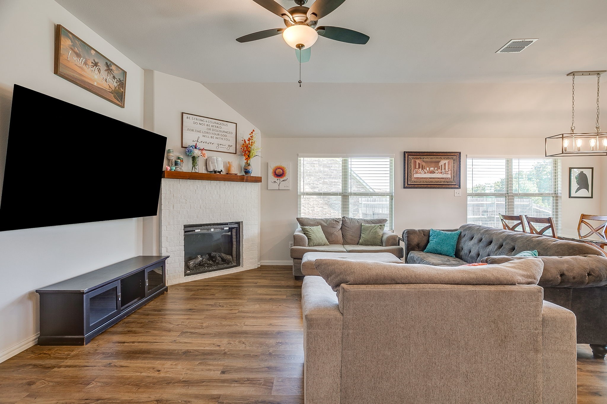 3113 Arbor View Drive
