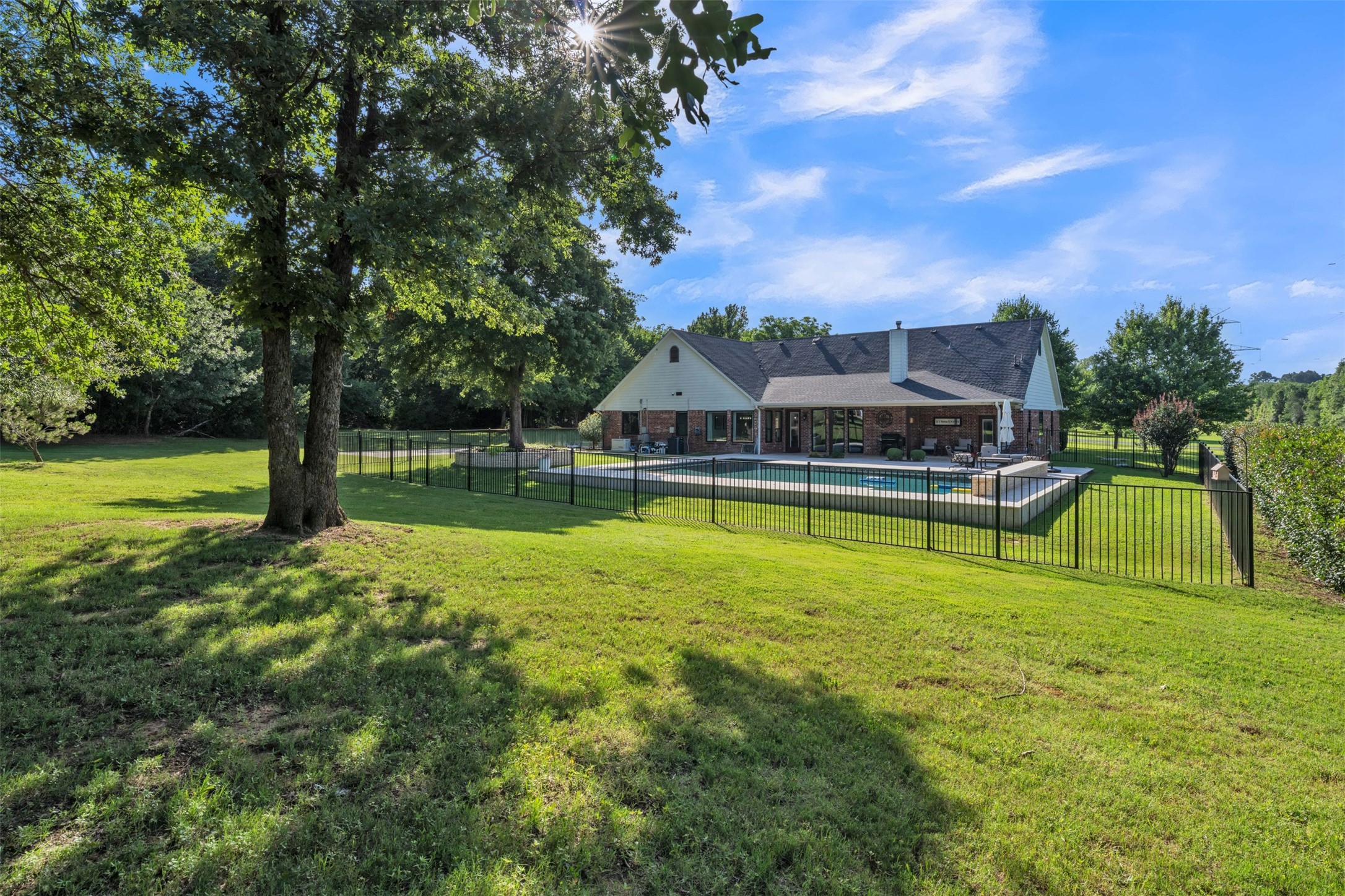 7466 Bent Trail
