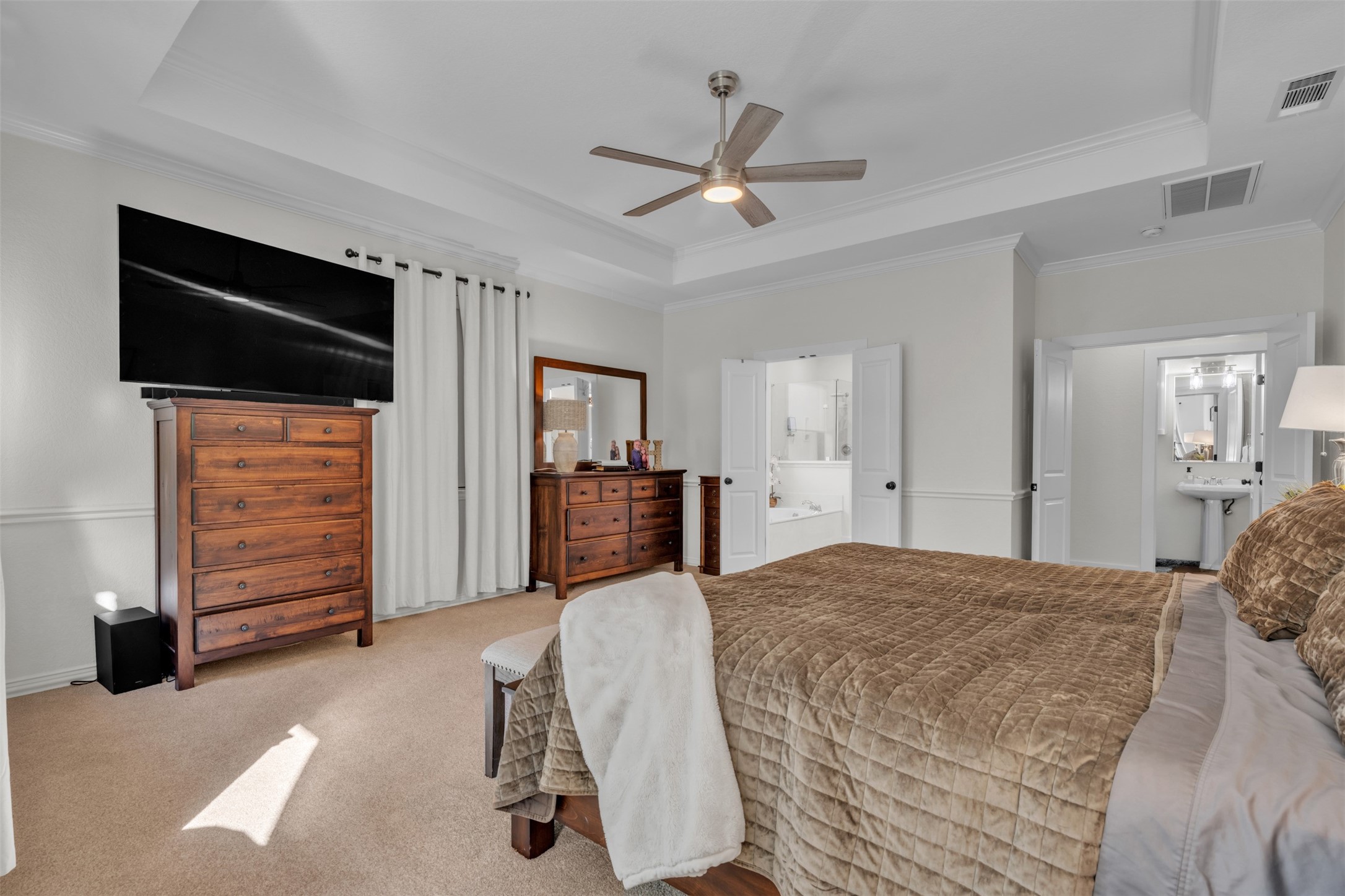 7466 Bent Trail