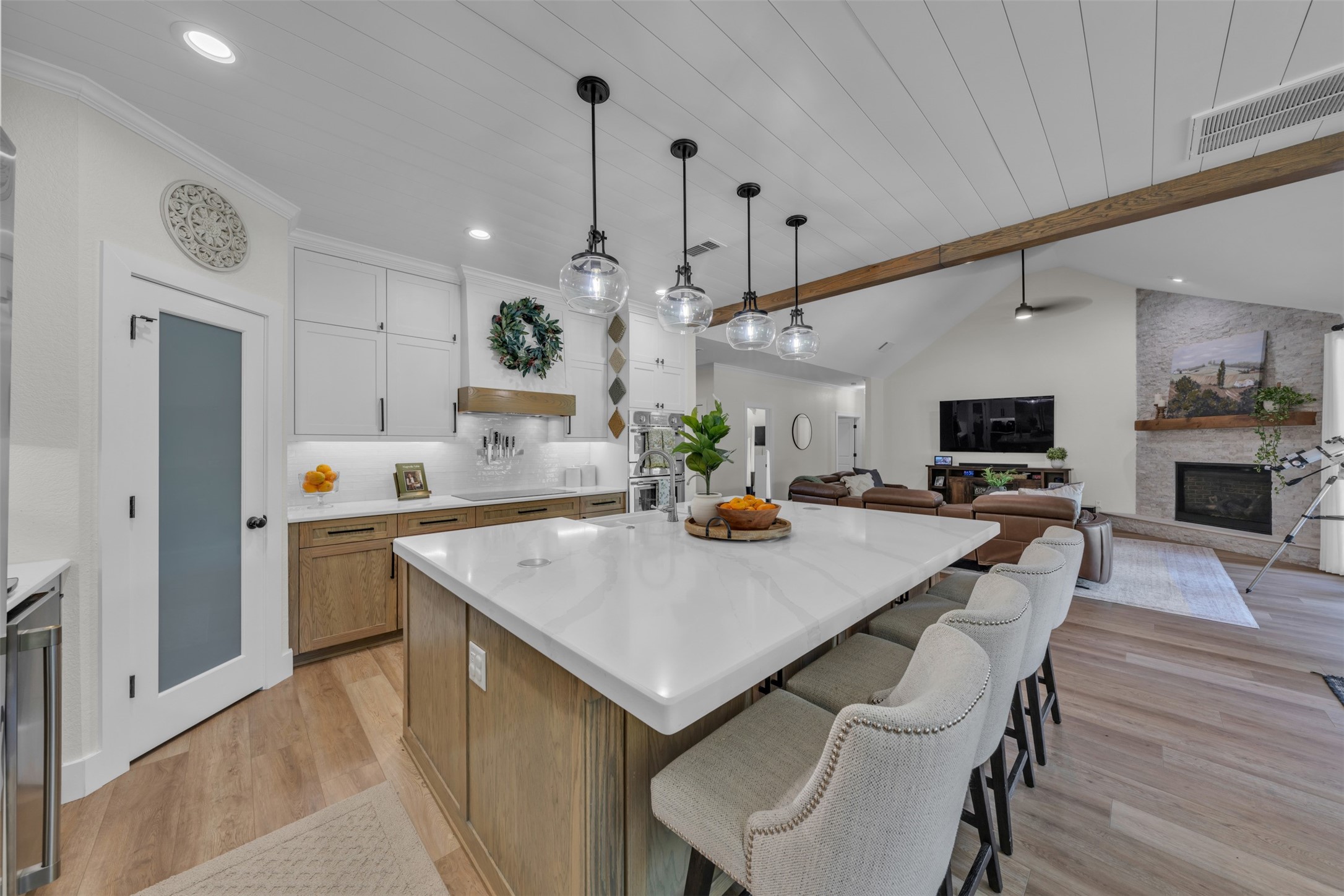 7466 Bent Trail
