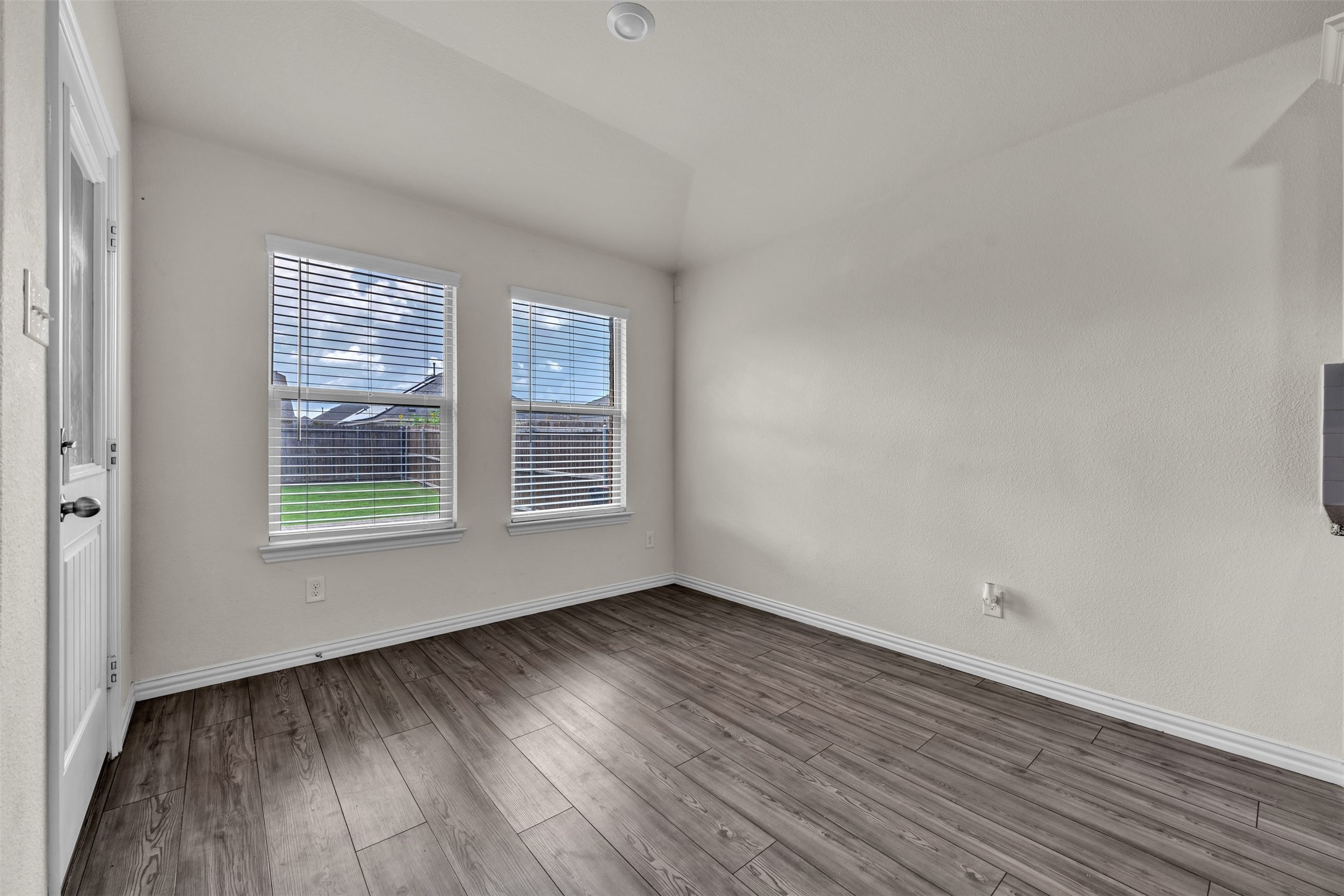 9106 Fall Creek Court