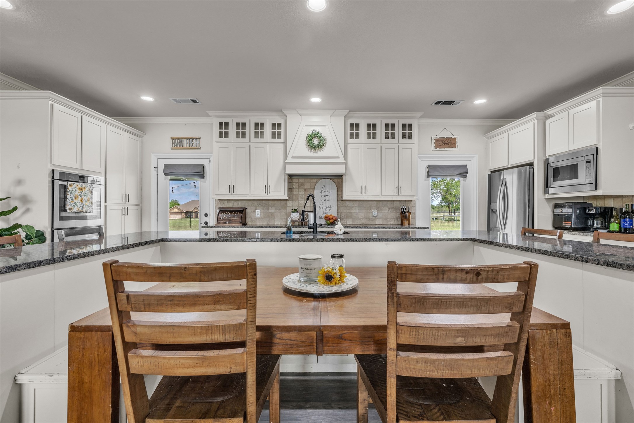 15077 Saddle Ridge Circle