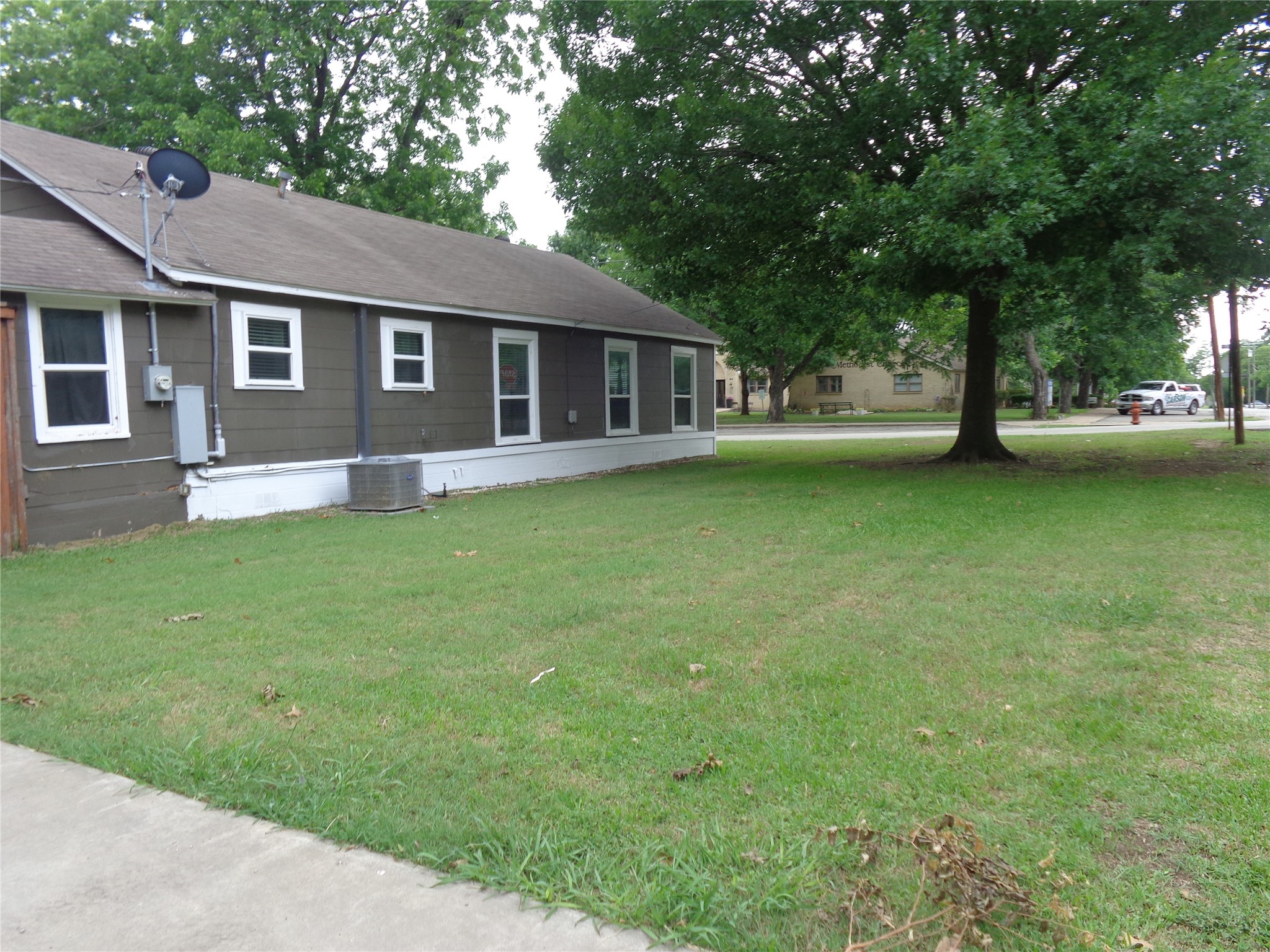 301 S 4th Street