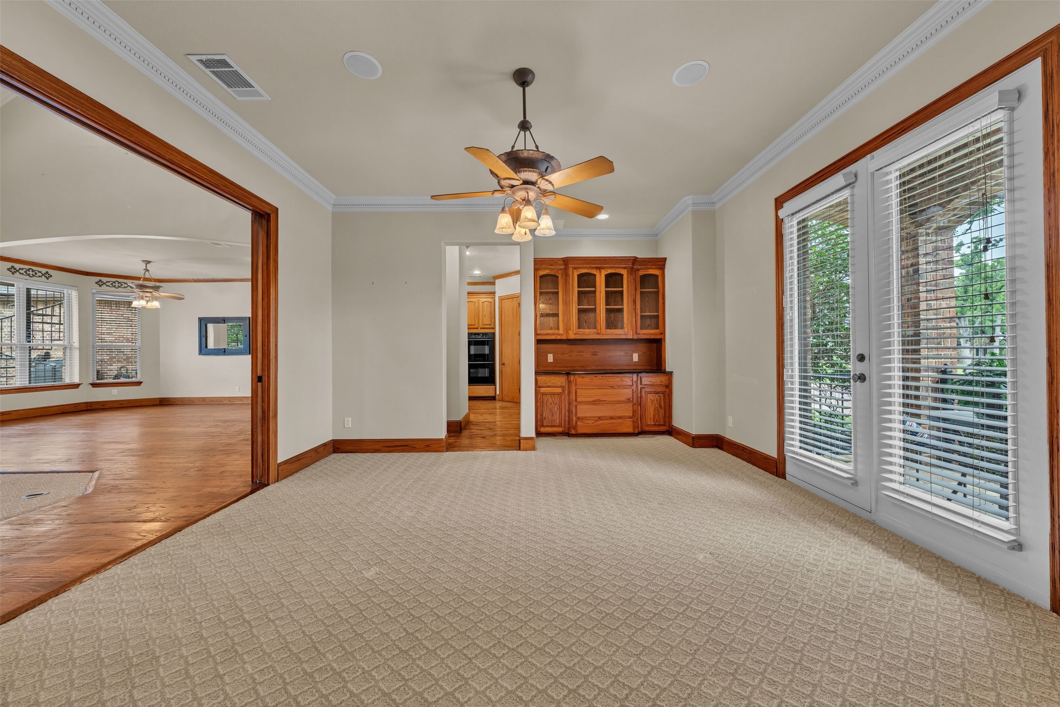 140 Eagles Peak Lane