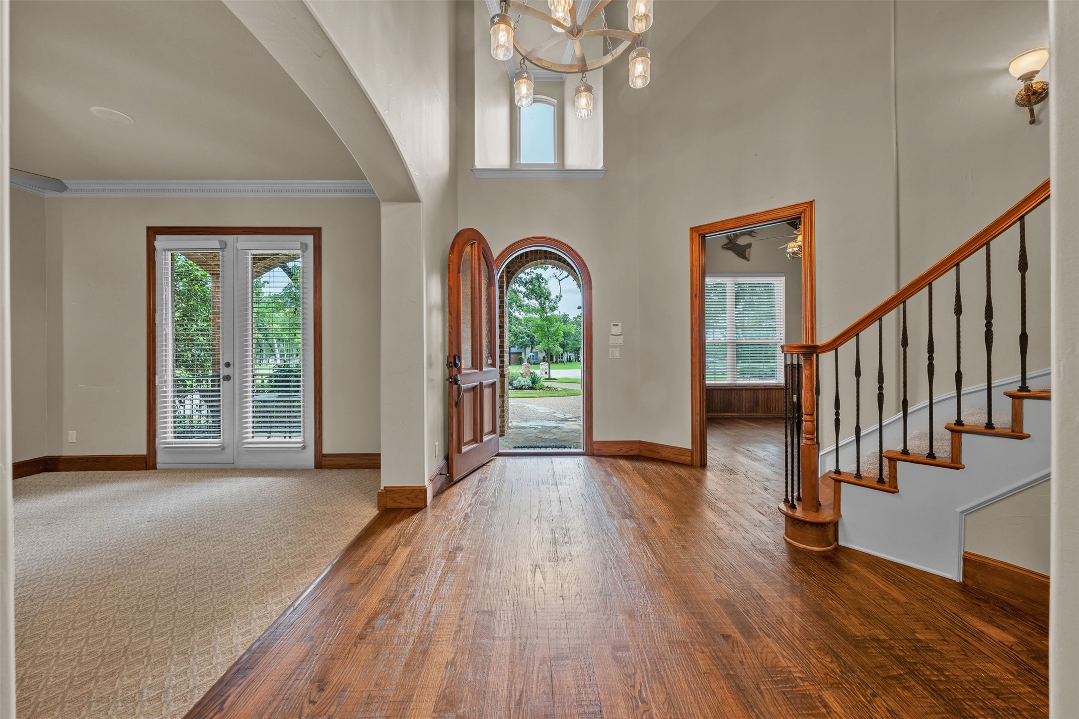 140 Eagles Peak Lane