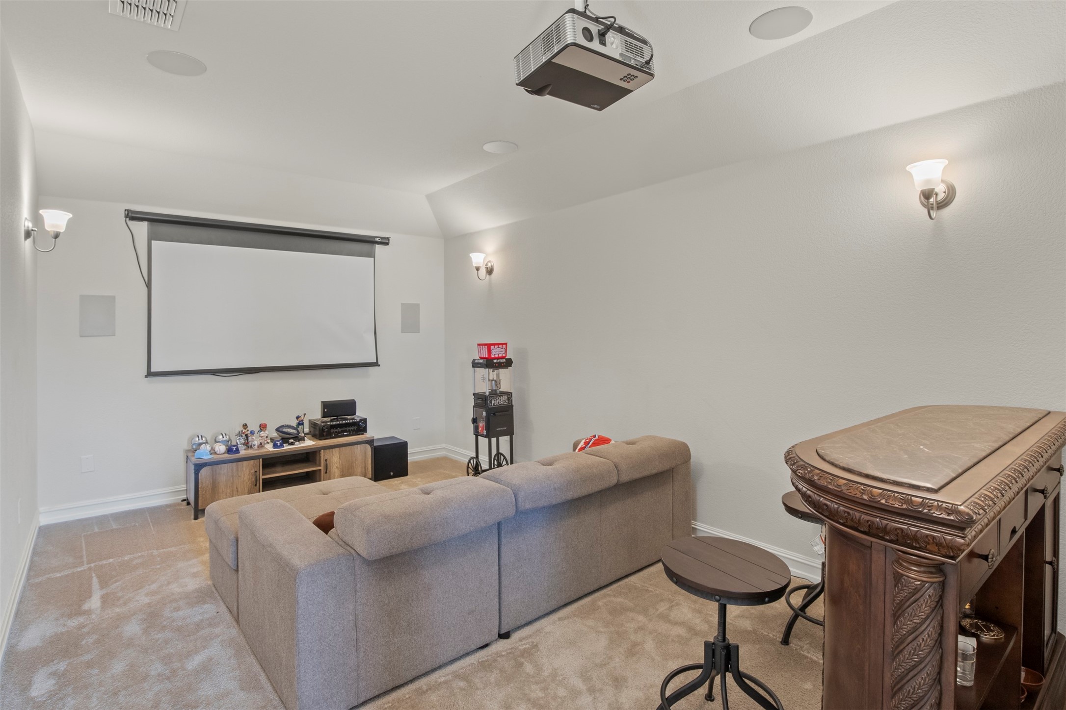 3207 Woodford Drive