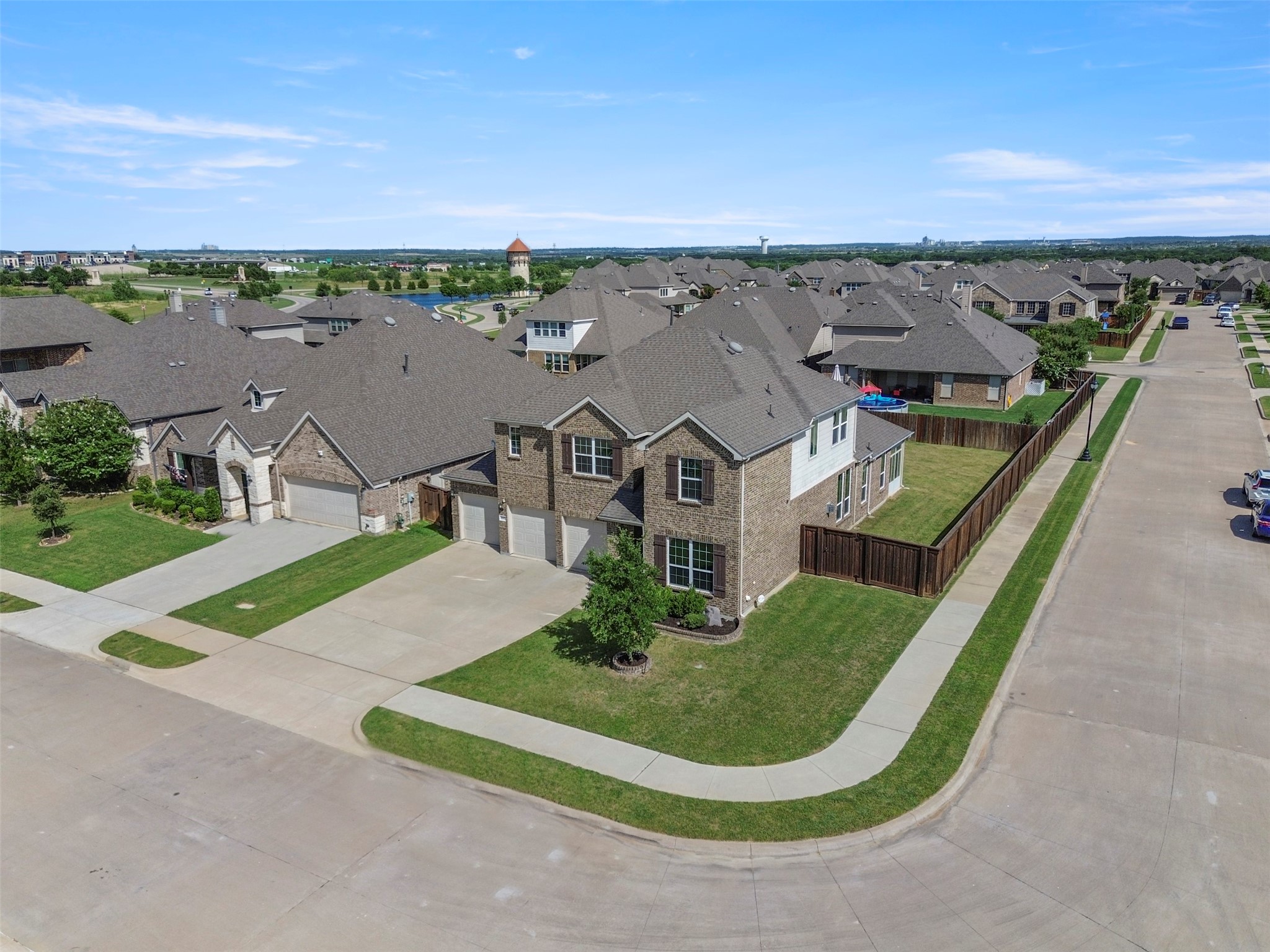 3207 Woodford Drive