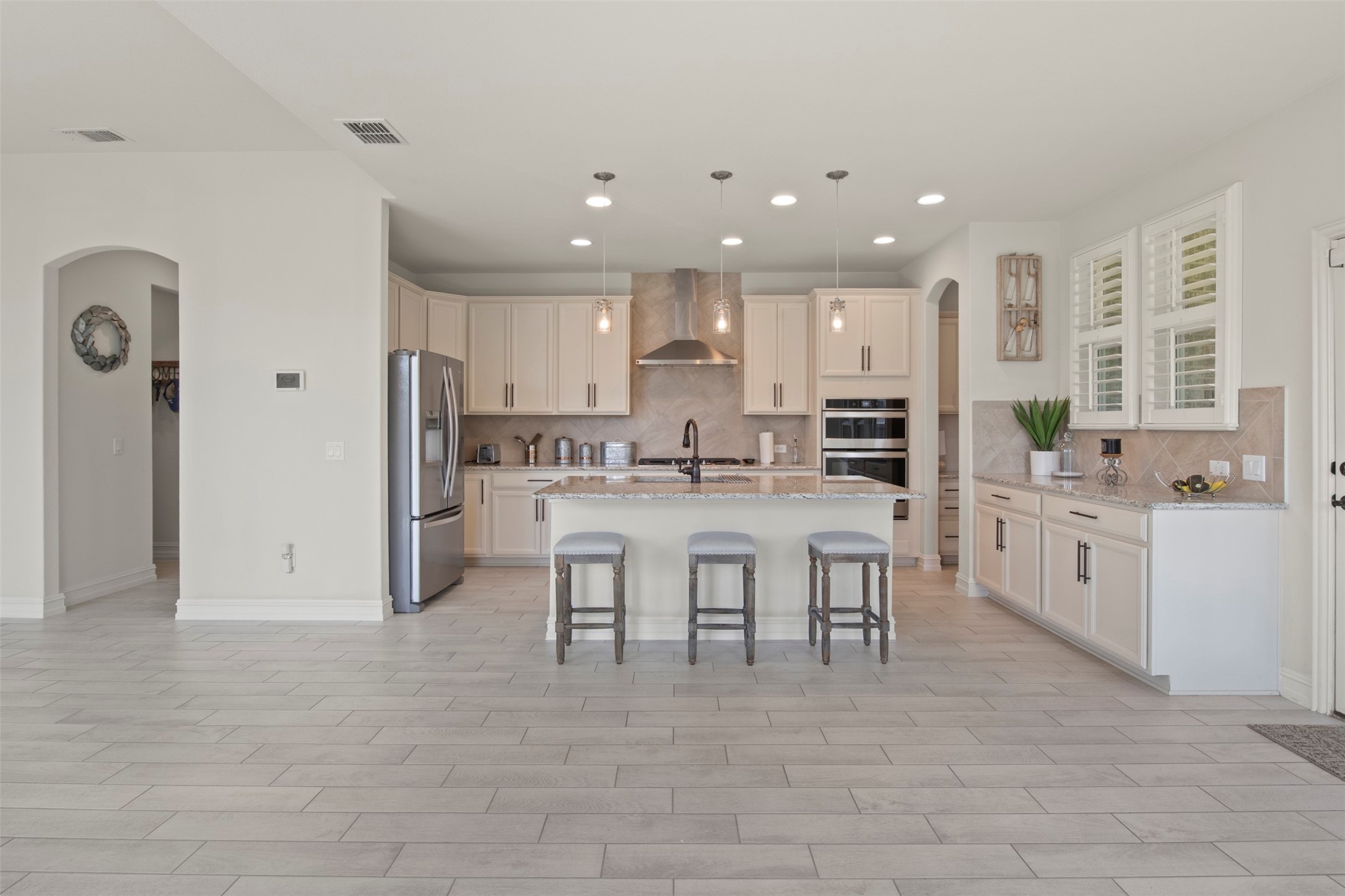 3207 Woodford Drive
