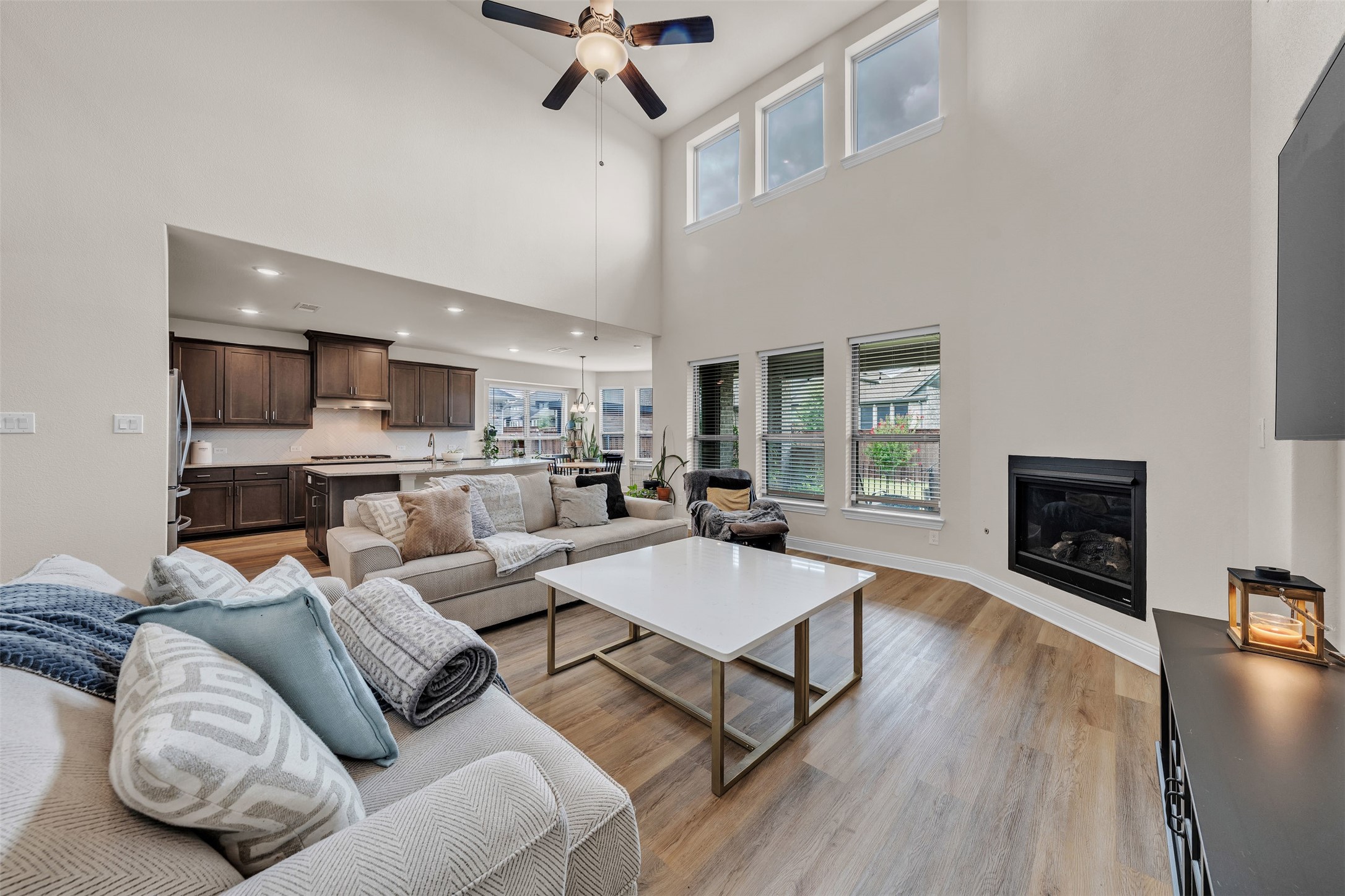 2103 Horizon Drive