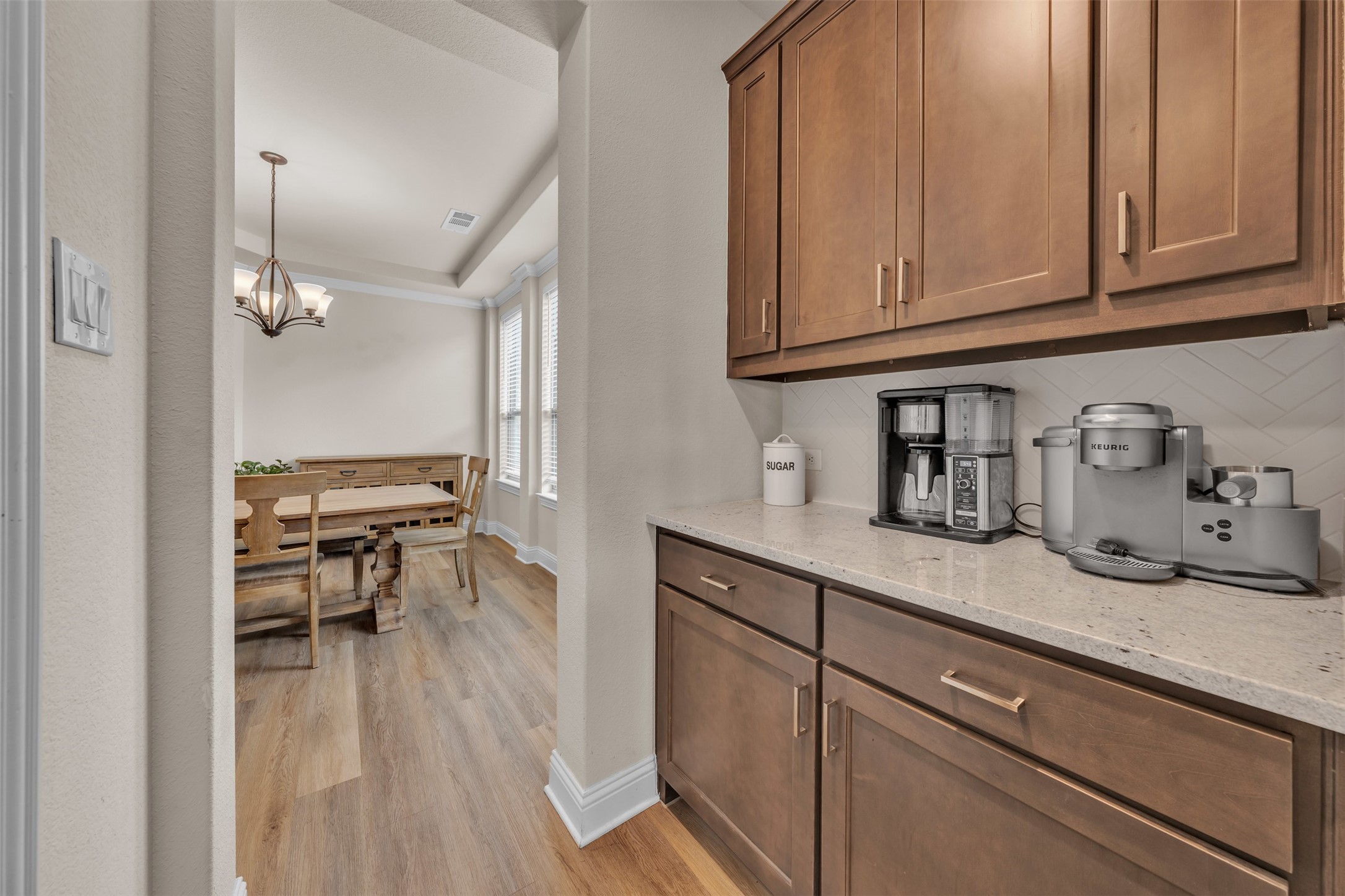 2103 Horizon Drive