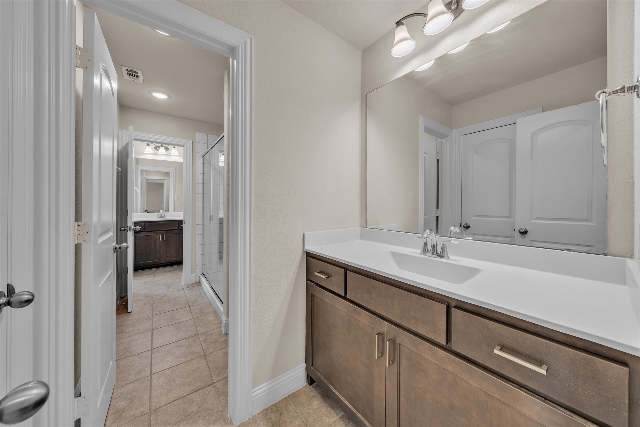 2103 Horizon Drive
