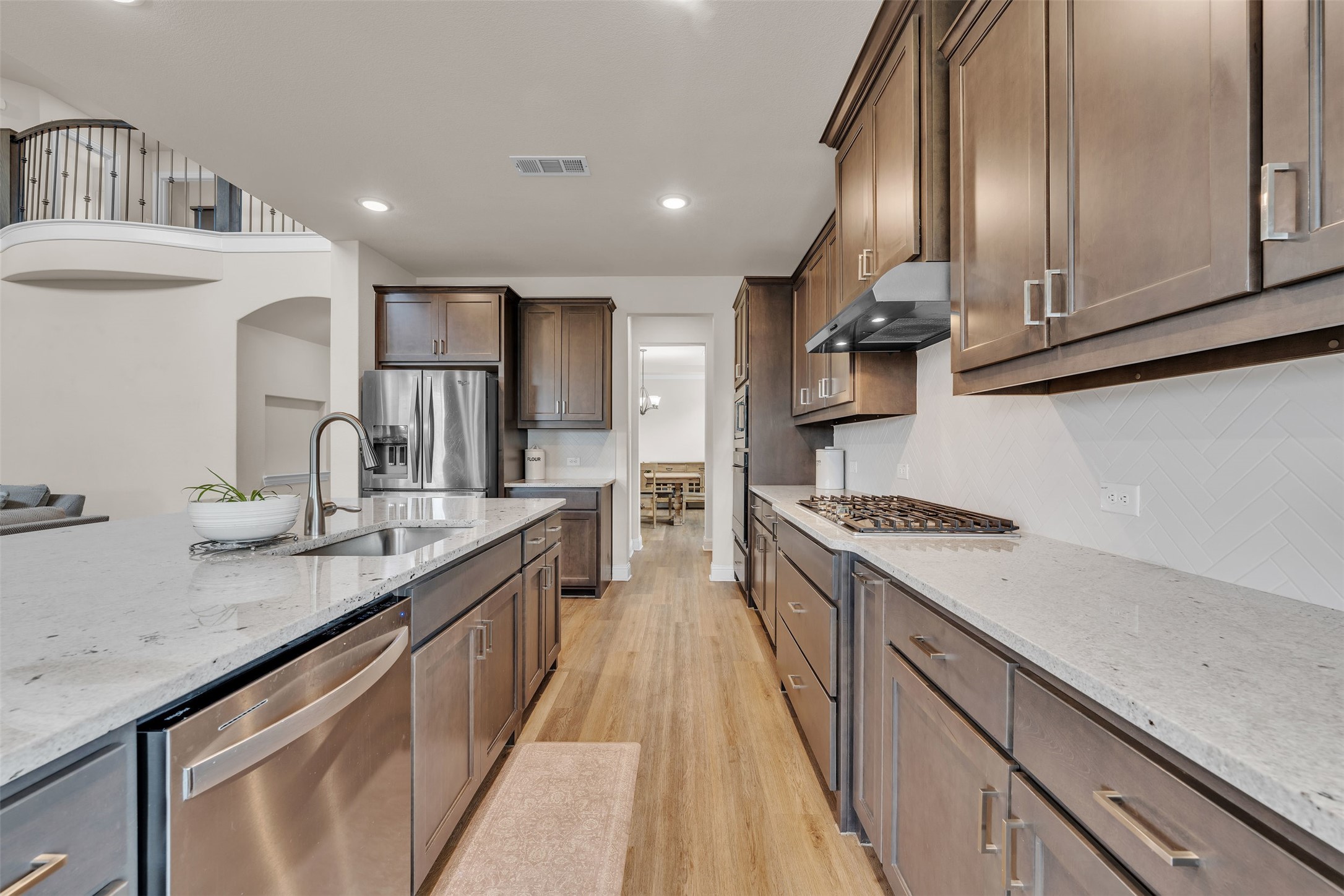 2103 Horizon Drive