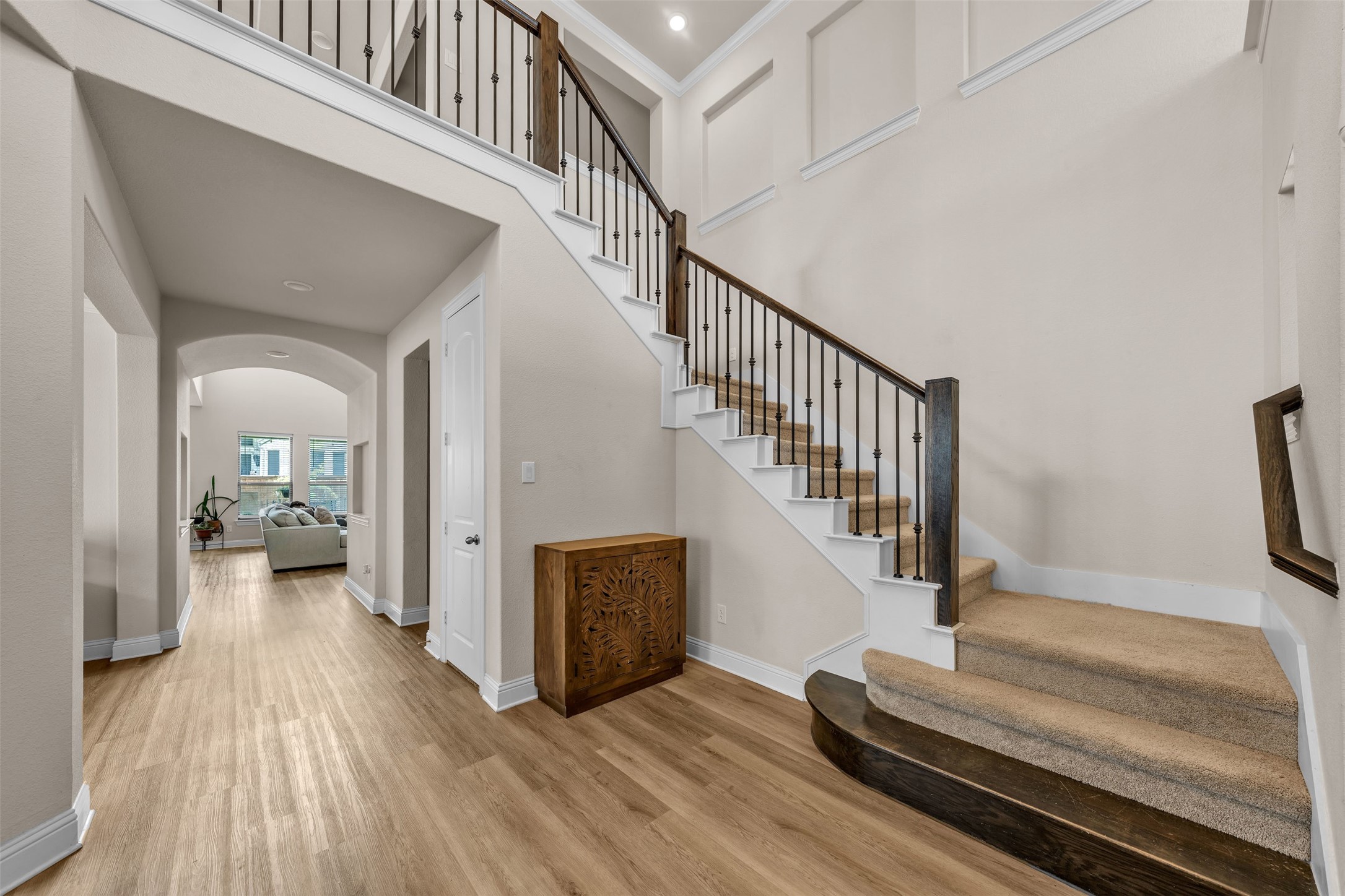 2103 Horizon Drive
