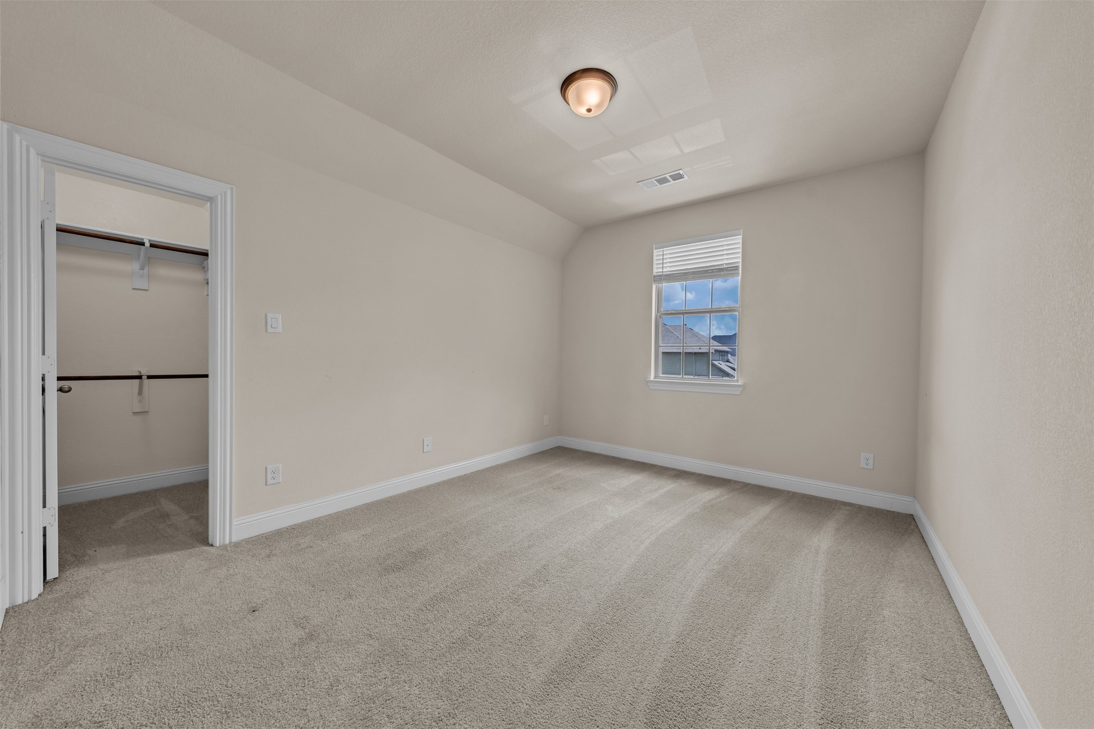 2103 Horizon Drive