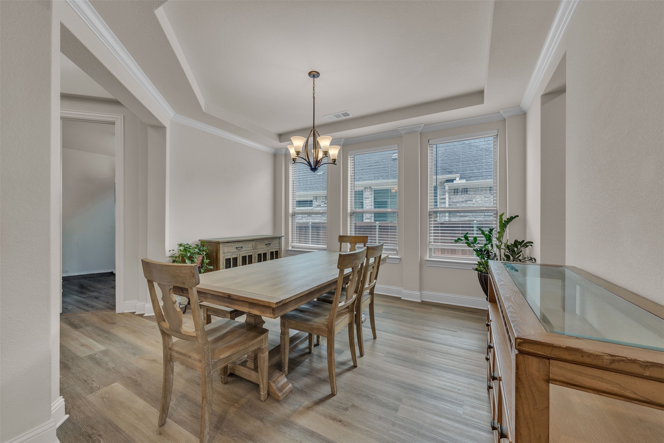 2103 Horizon Drive