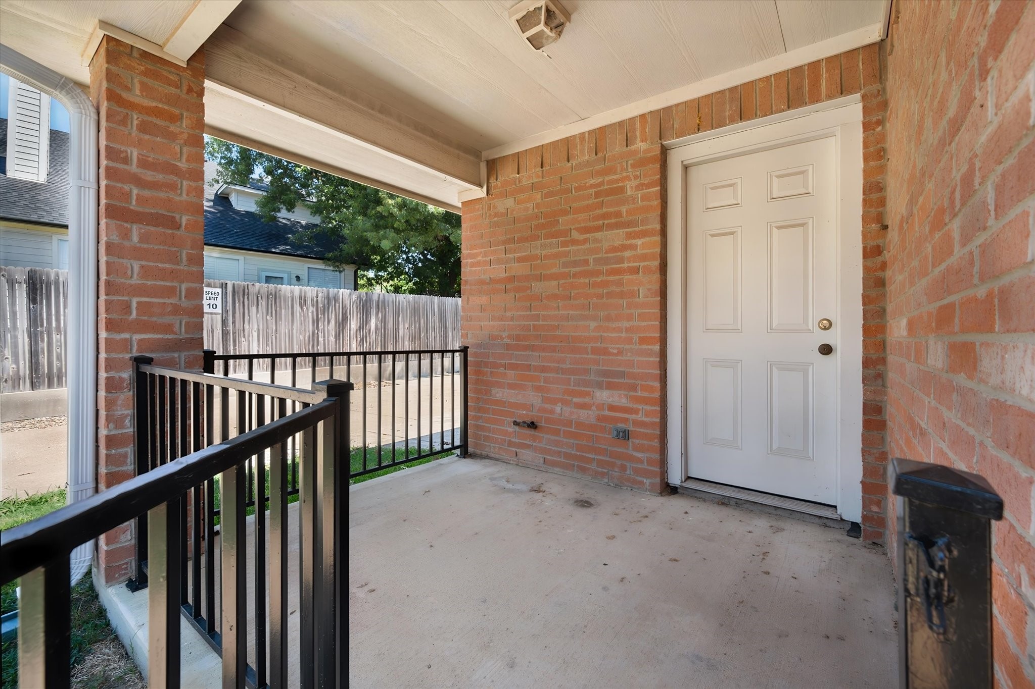2313 Ragland Road