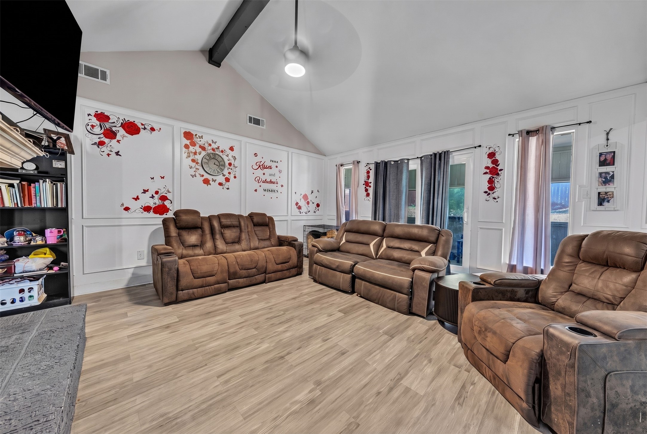 3813 Lynbrook Lane