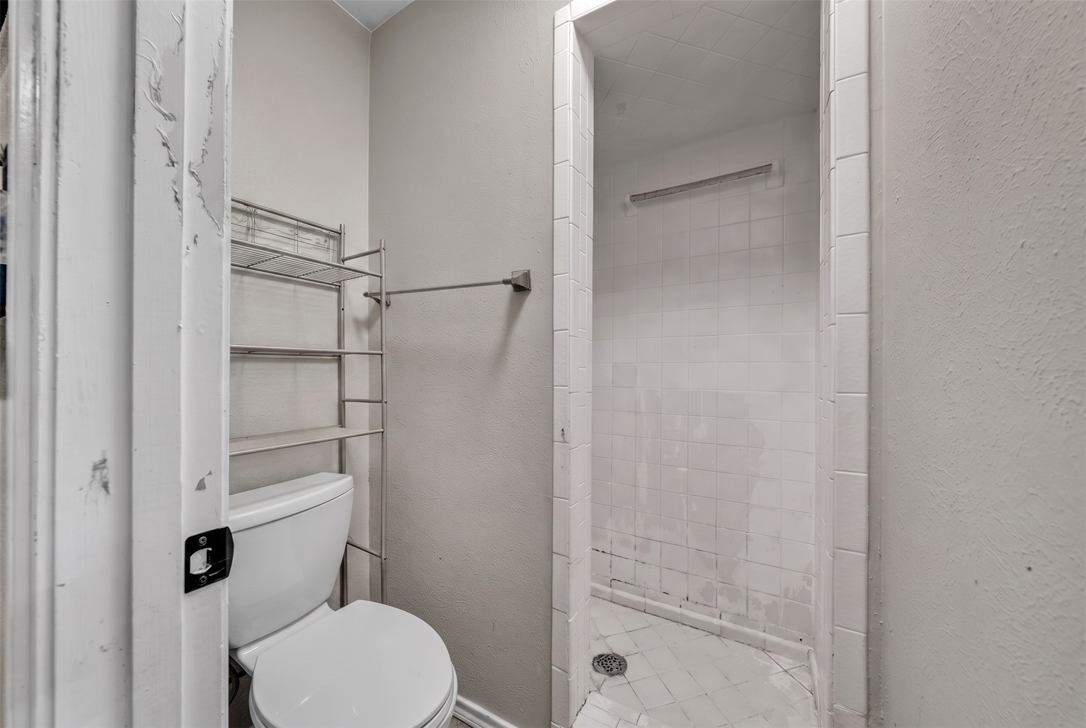 3813 Lynbrook Lane