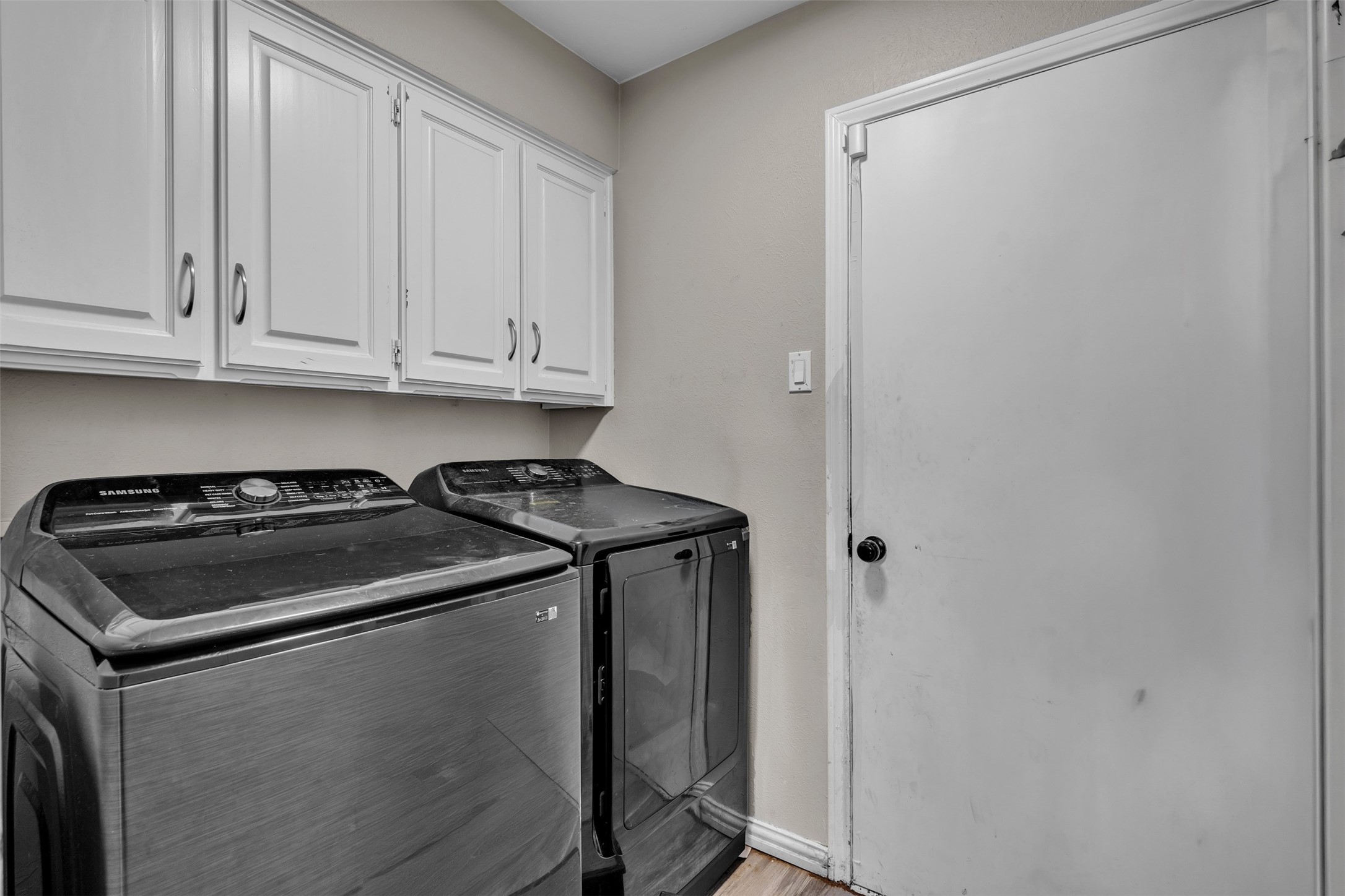 3813 Lynbrook Lane