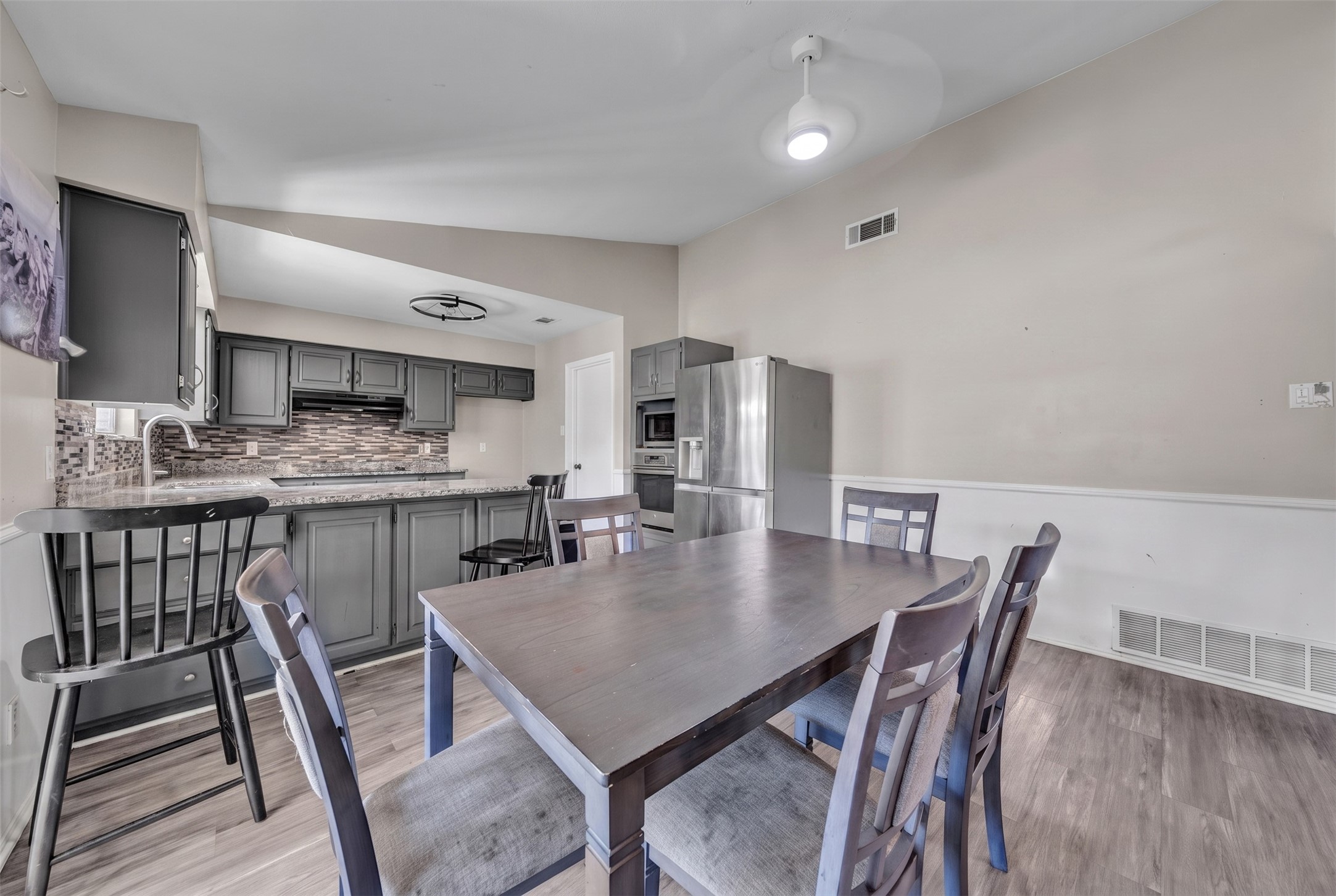 3813 Lynbrook Lane
