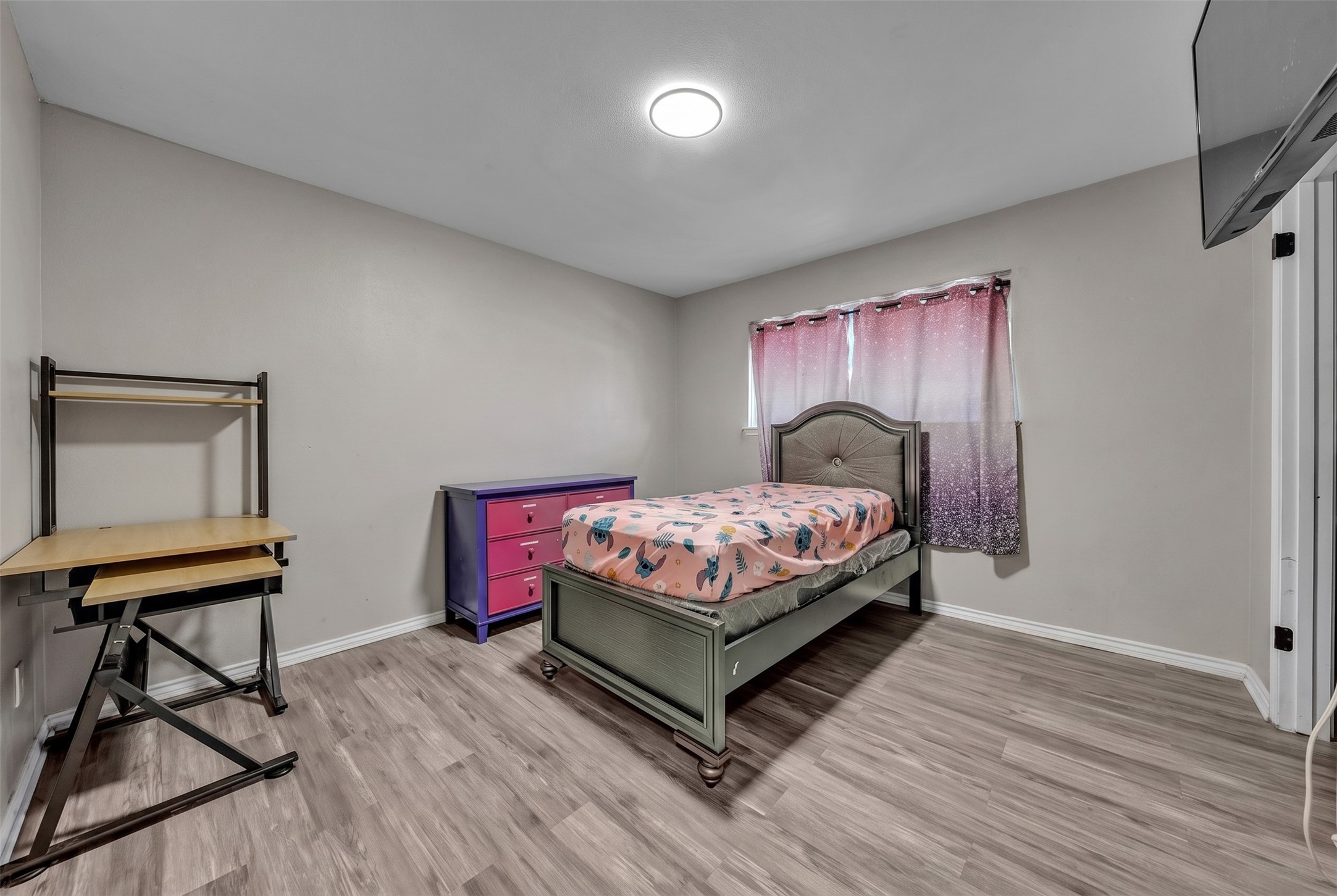 3813 Lynbrook Lane