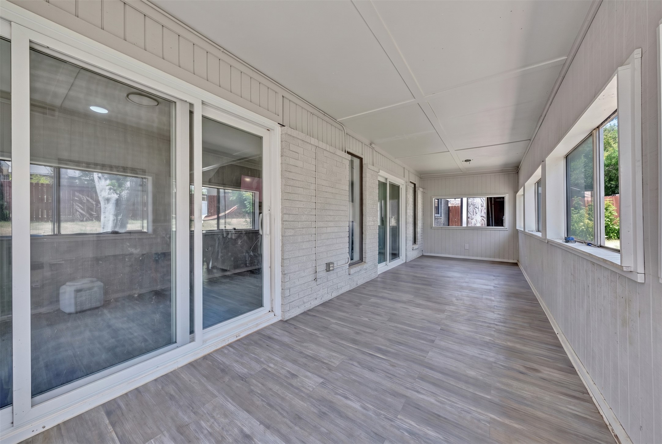 3813 Lynbrook Lane