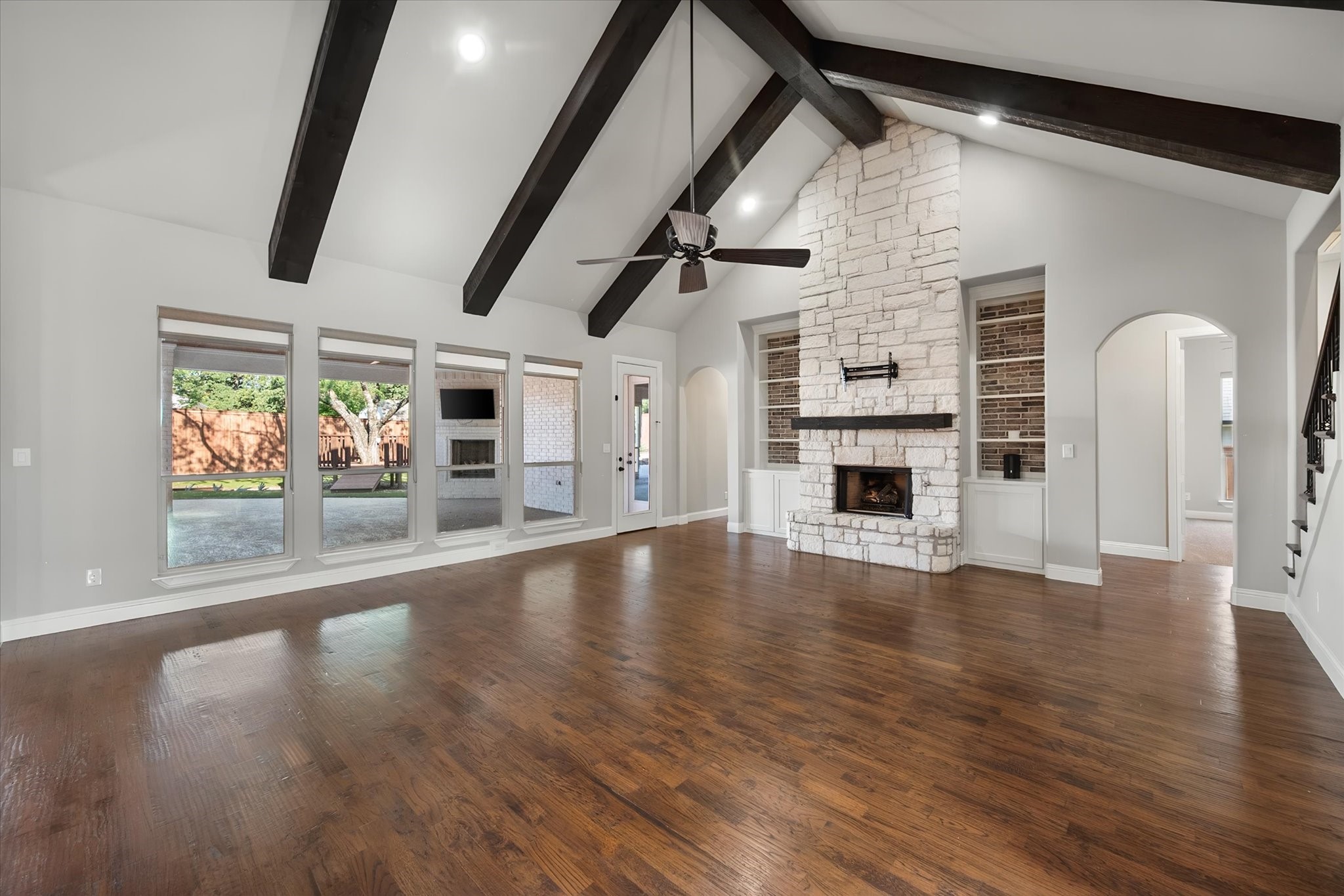 1050 Falcon Nest Drive