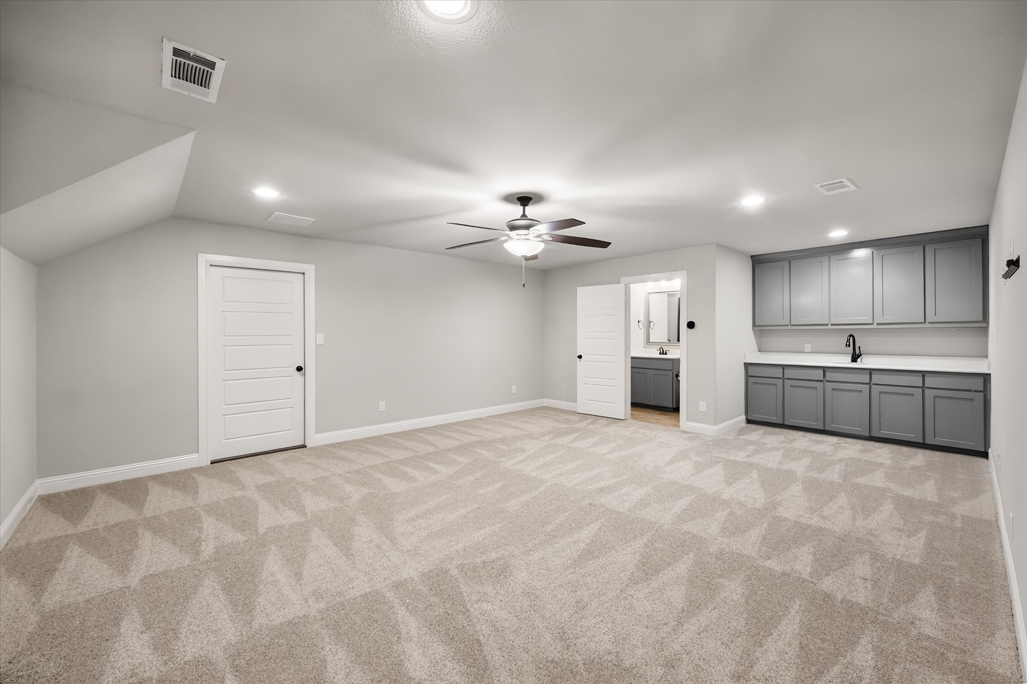 1050 Falcon Nest Drive