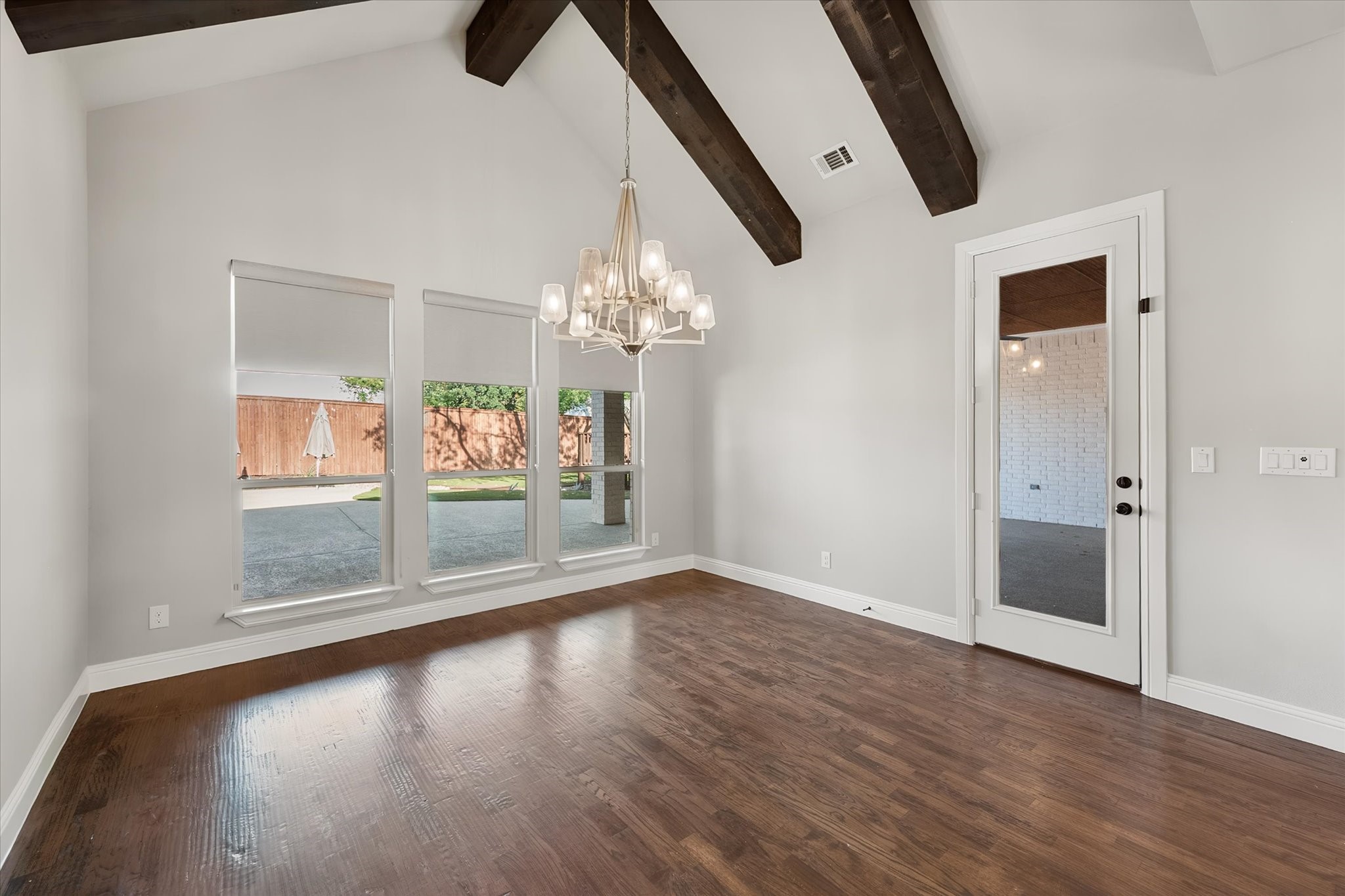 1050 Falcon Nest Drive