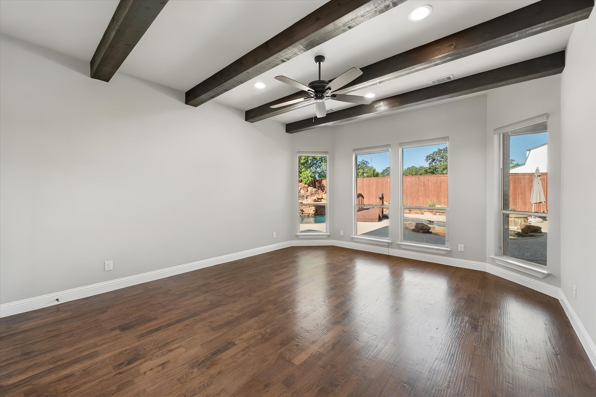 1050 Falcon Nest Drive