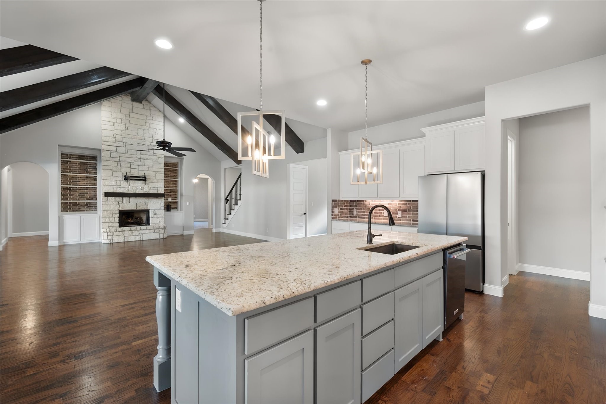 1050 Falcon Nest Drive