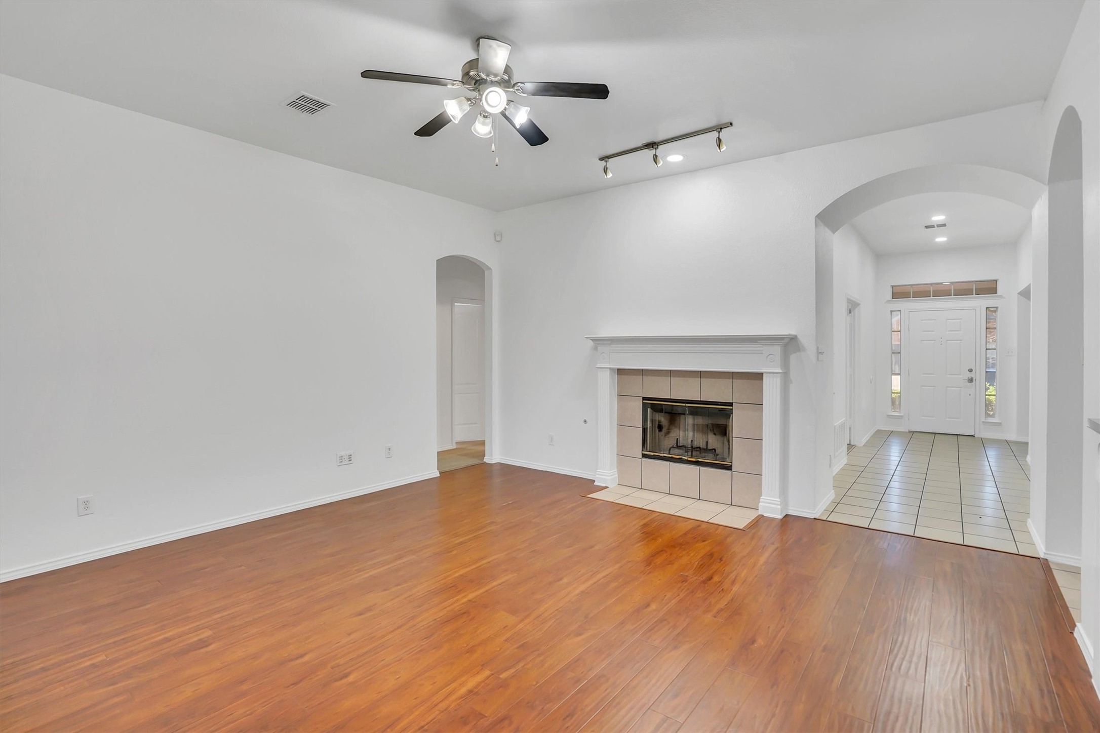 117 Fort Edward Drive
