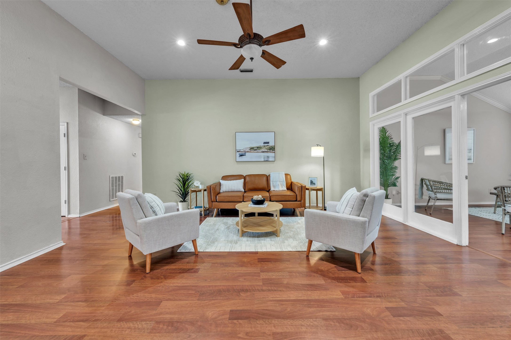 2741 White Oak Drive