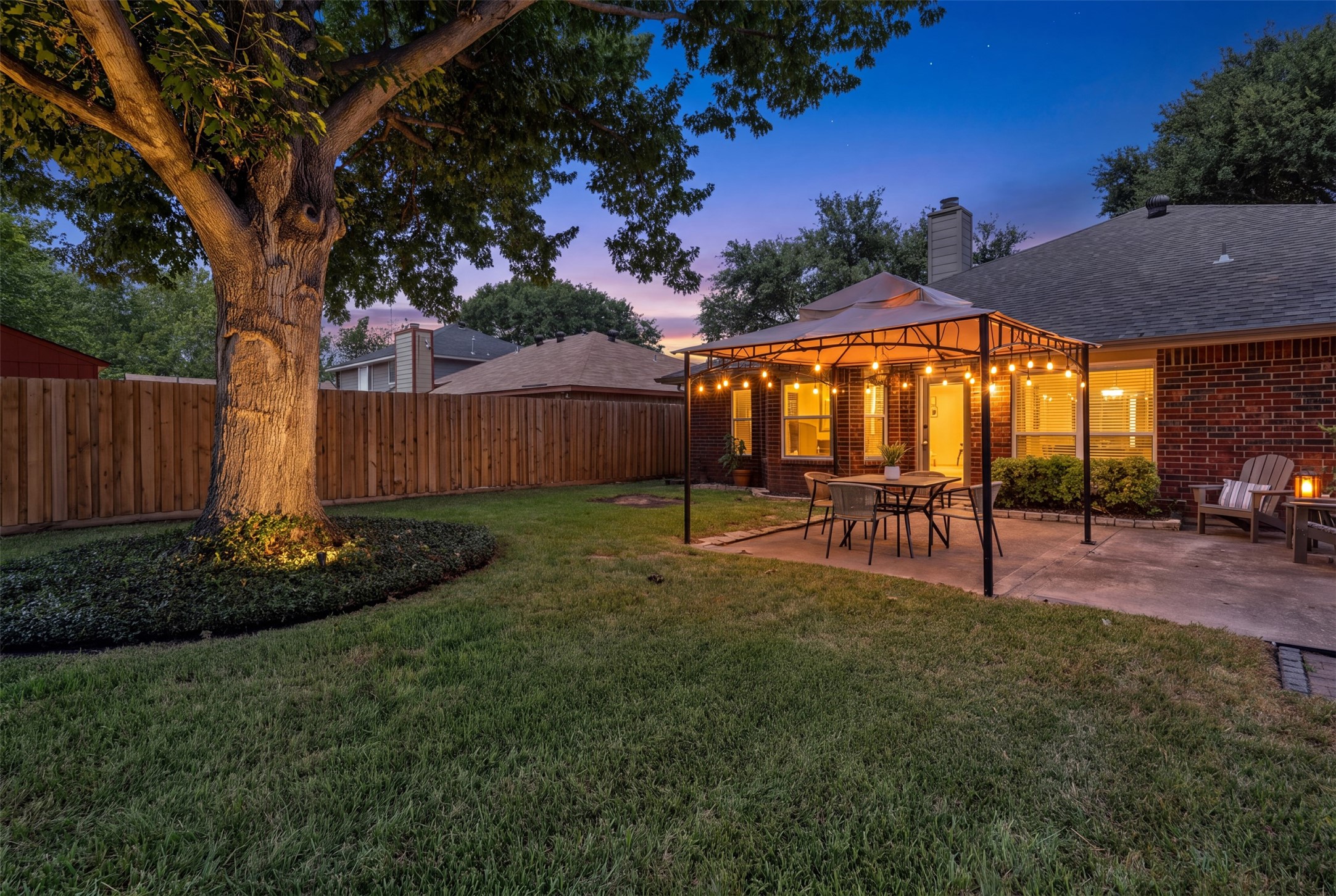 2741 White Oak Drive